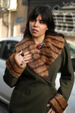 Stunning pure vergine wool green coat with fawx fur collar (L)
