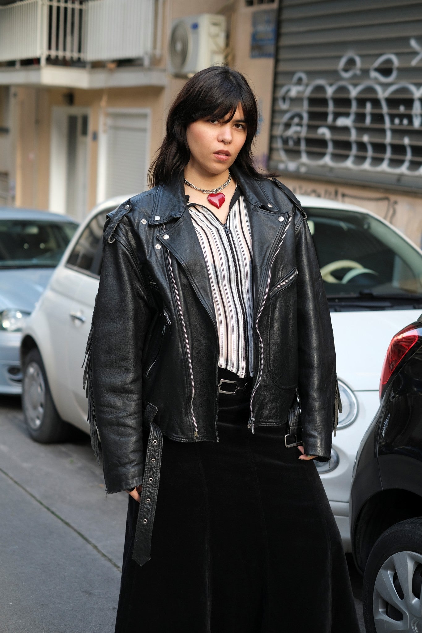 Stunning Men's perfecto leather jacket with fringe details (XL)