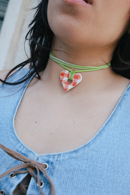 Cerabow handmade heart choker