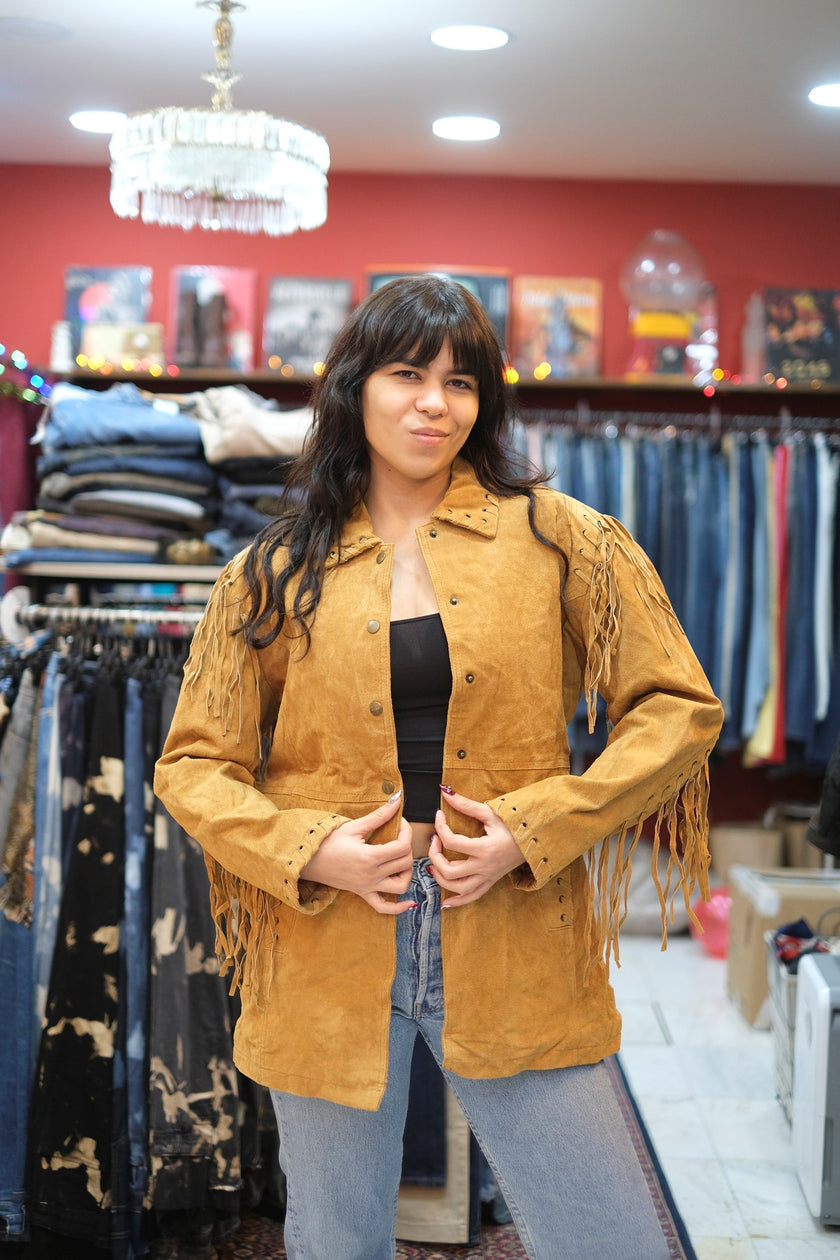 Vintage western style genuinhe suede jacket with fringe (L)