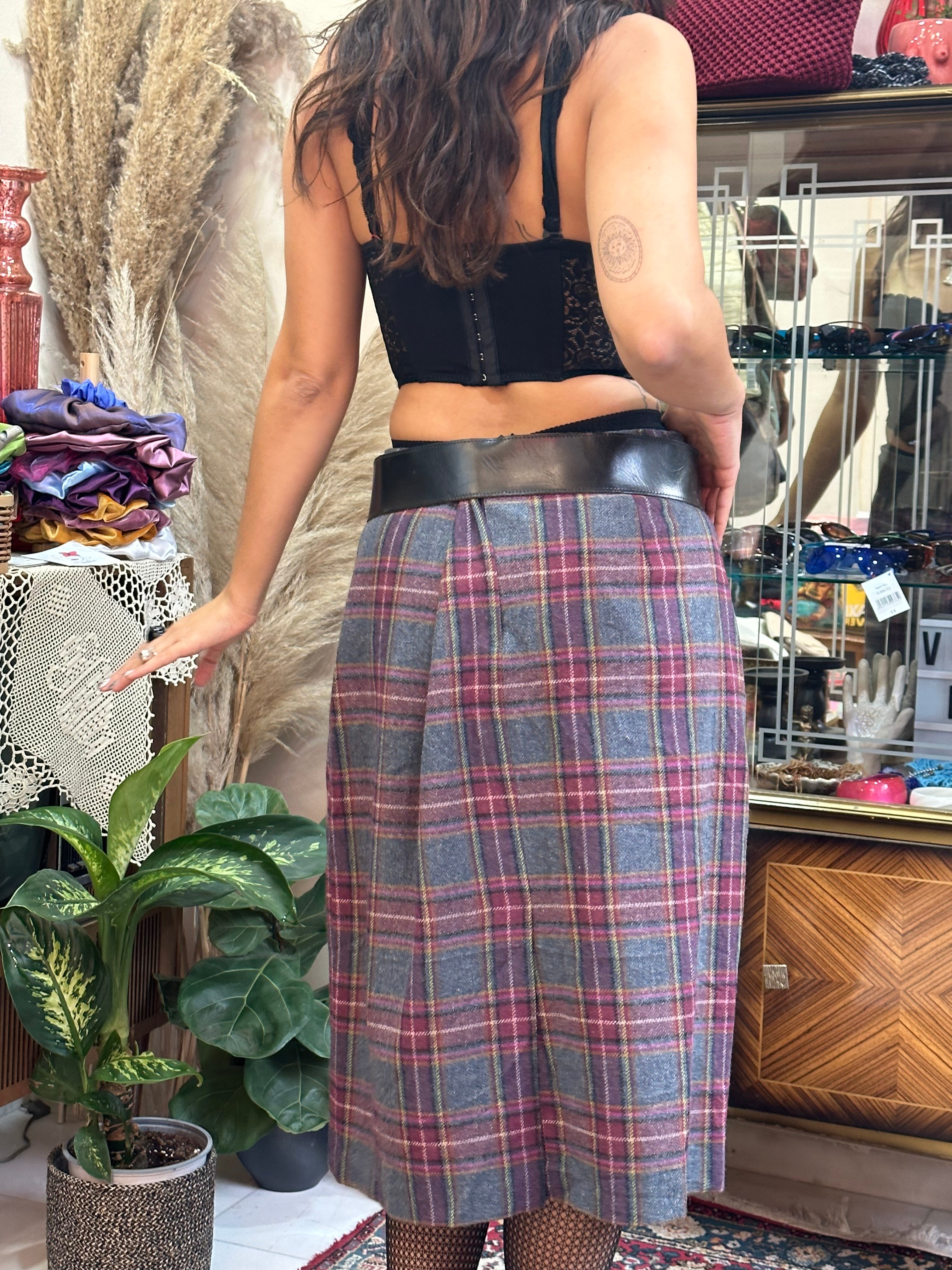 Vintage wool plaid skirt