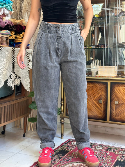 Vintage high waisted baggy jeans (EU40)