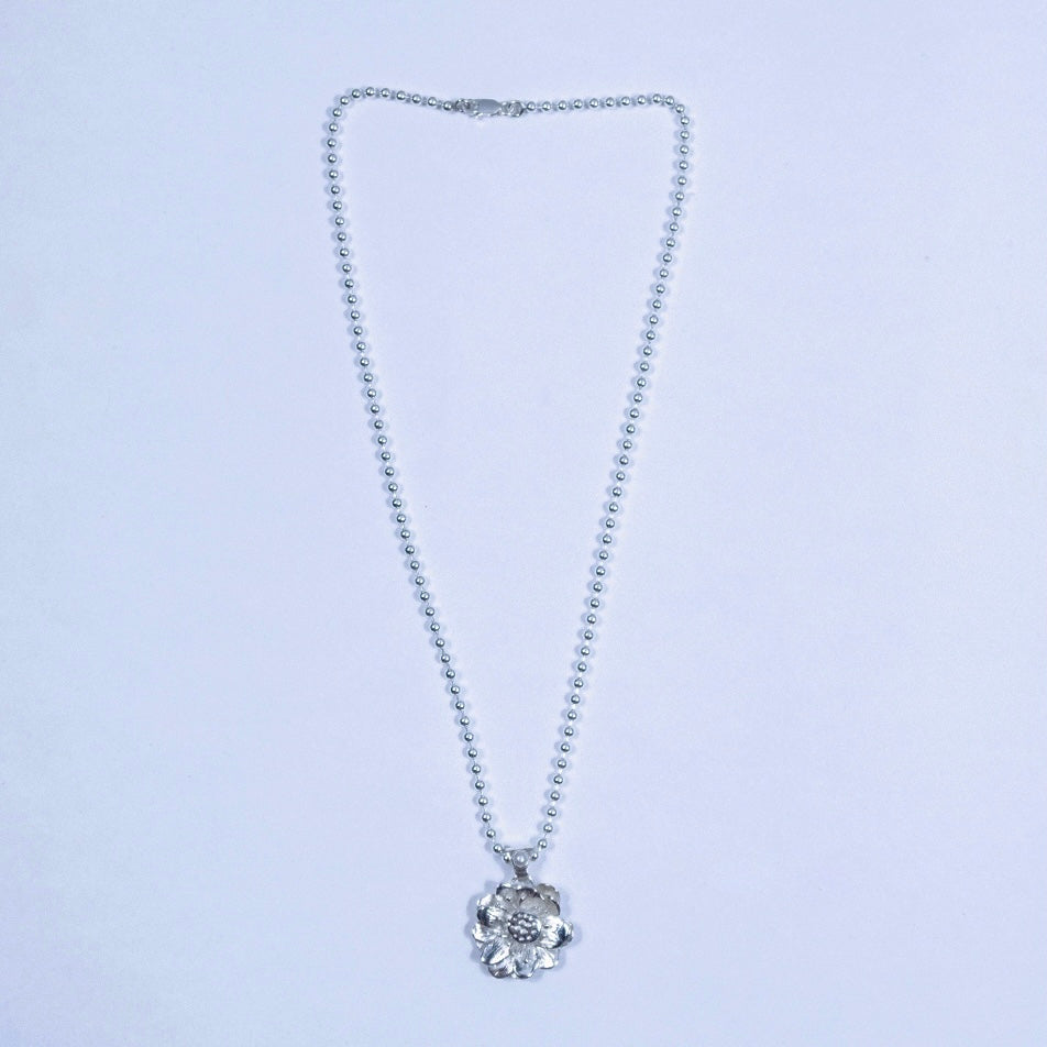 Noxpiria Bua Luang silver 925 lotus pendant