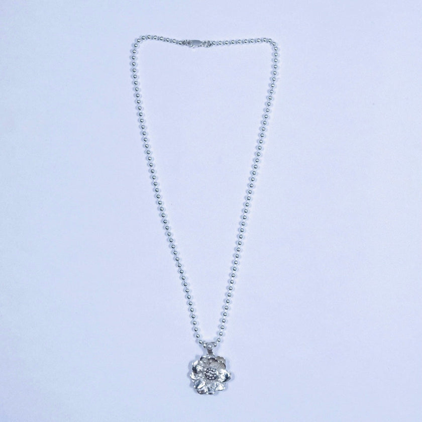 Noxpiria Bua Luang silver 925 lotus pendant