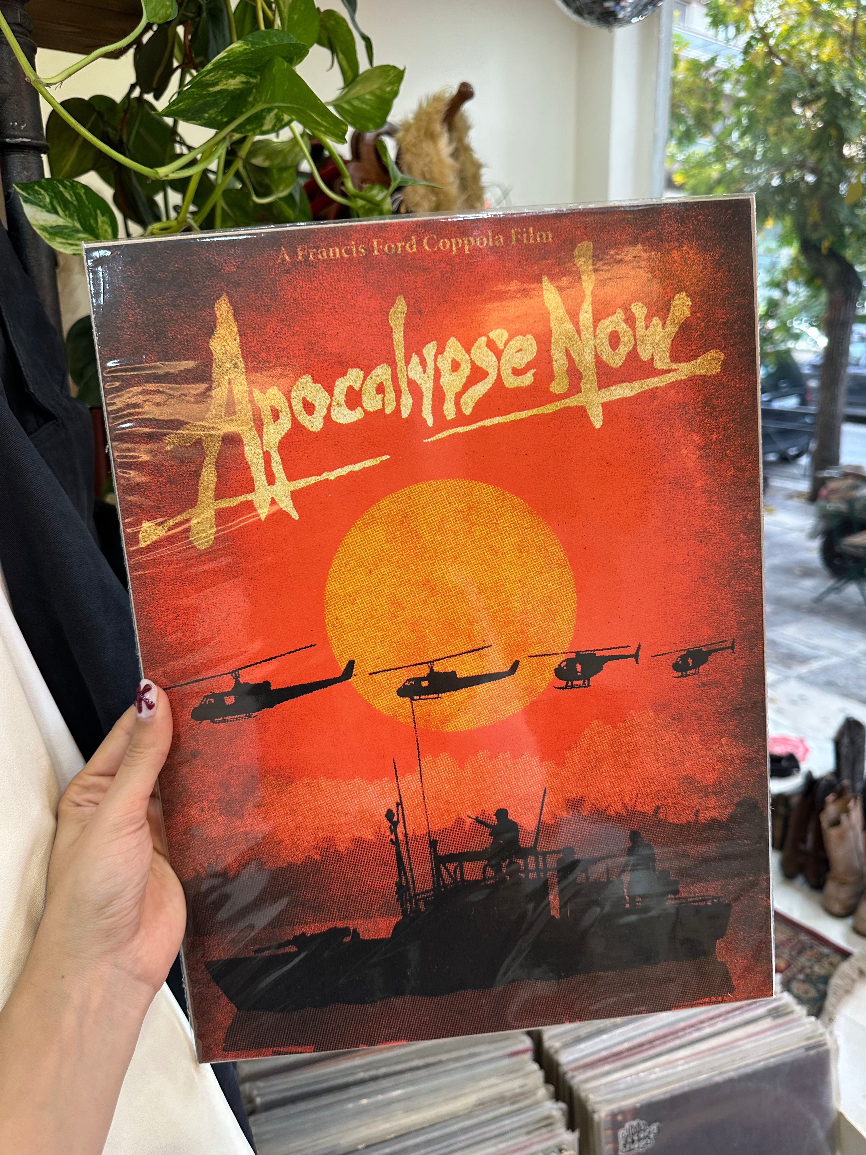 Apocalypse now movie poster
