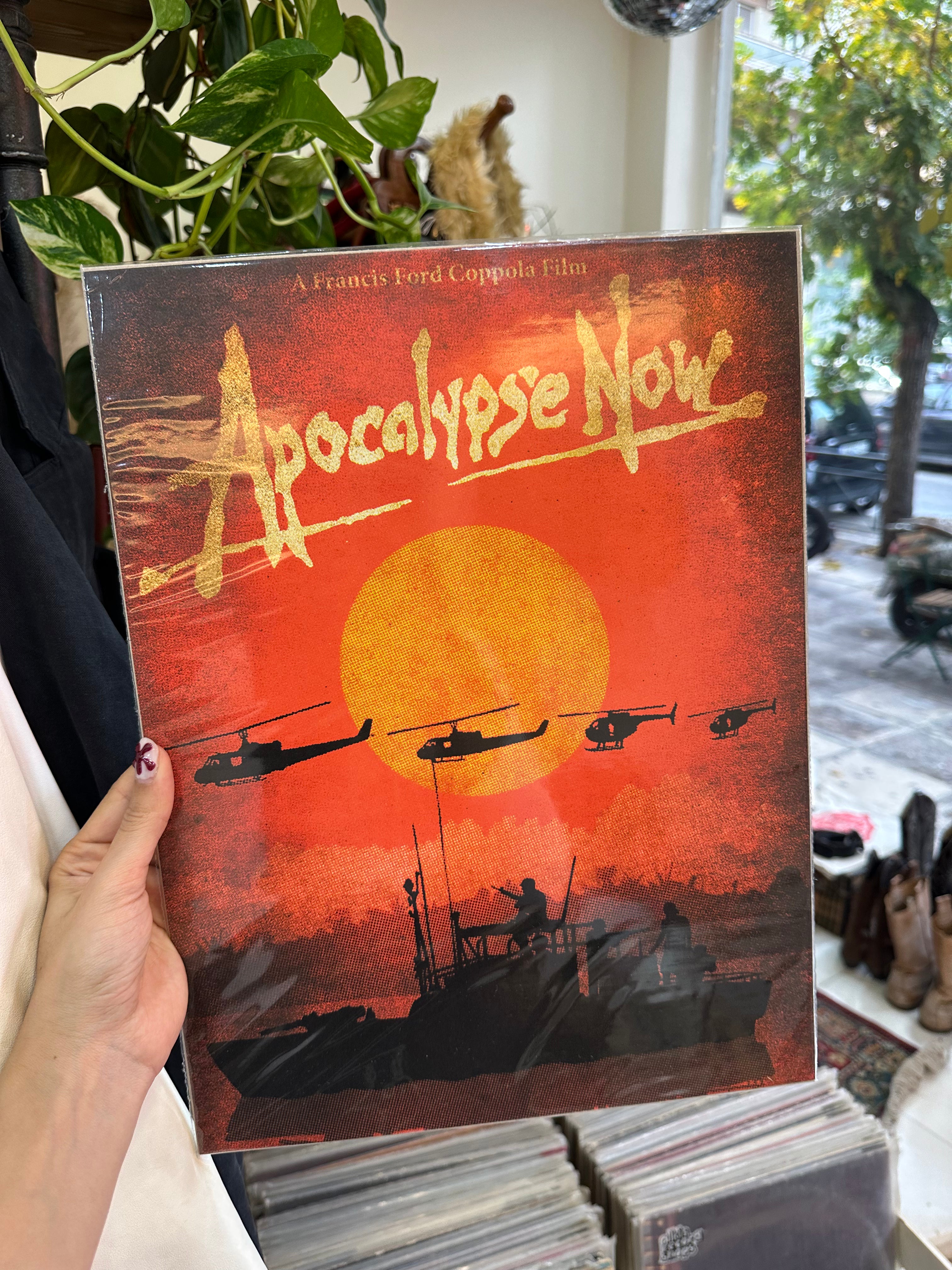 Apocalypse now movie poster
