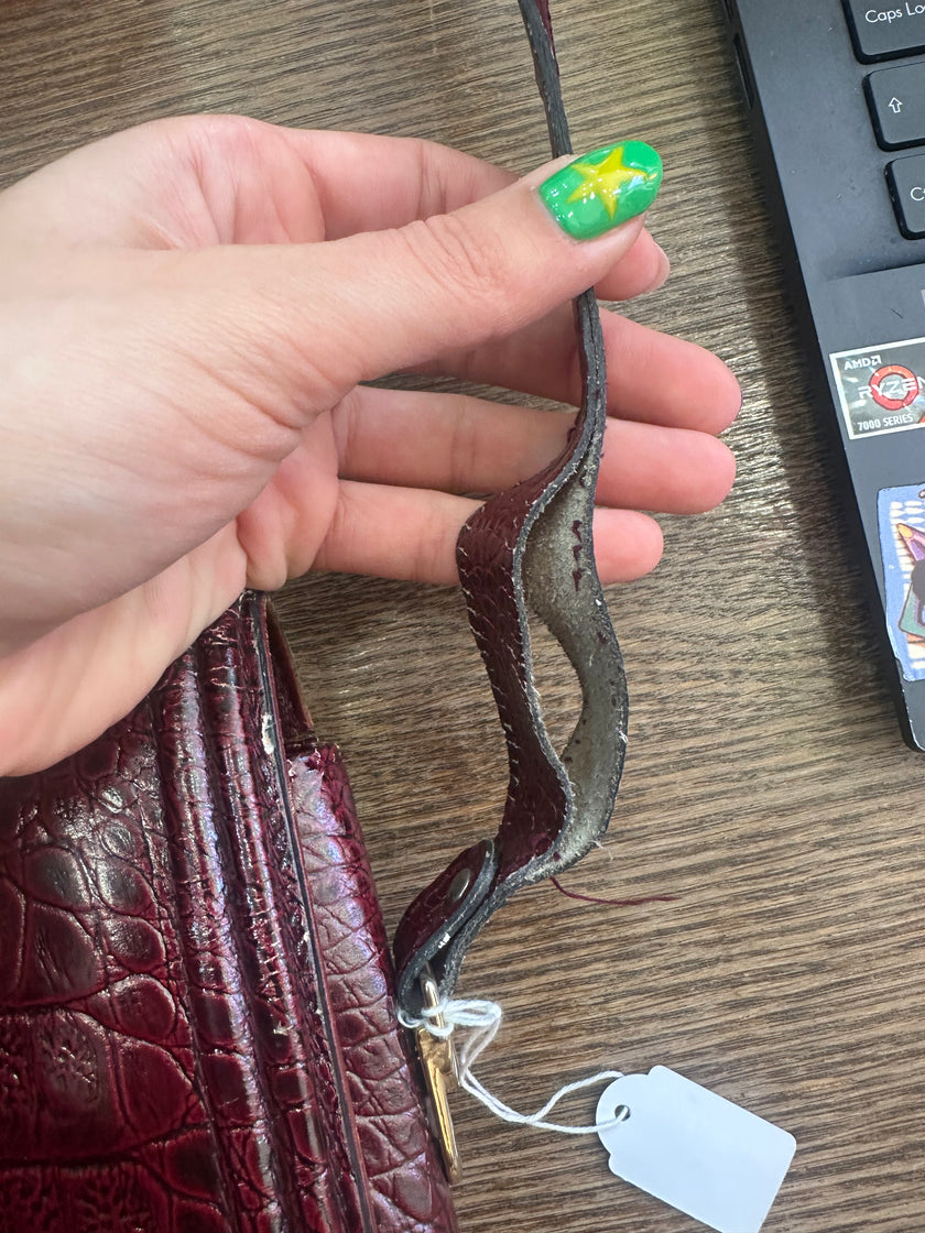 Vintage cross body bag