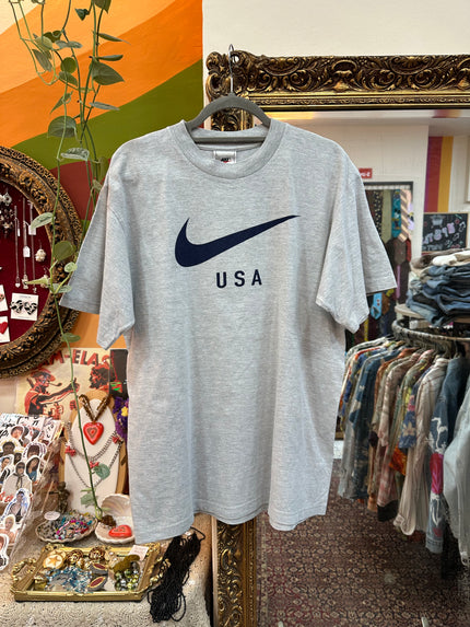Vintage Men's Nike T-shirt (M)