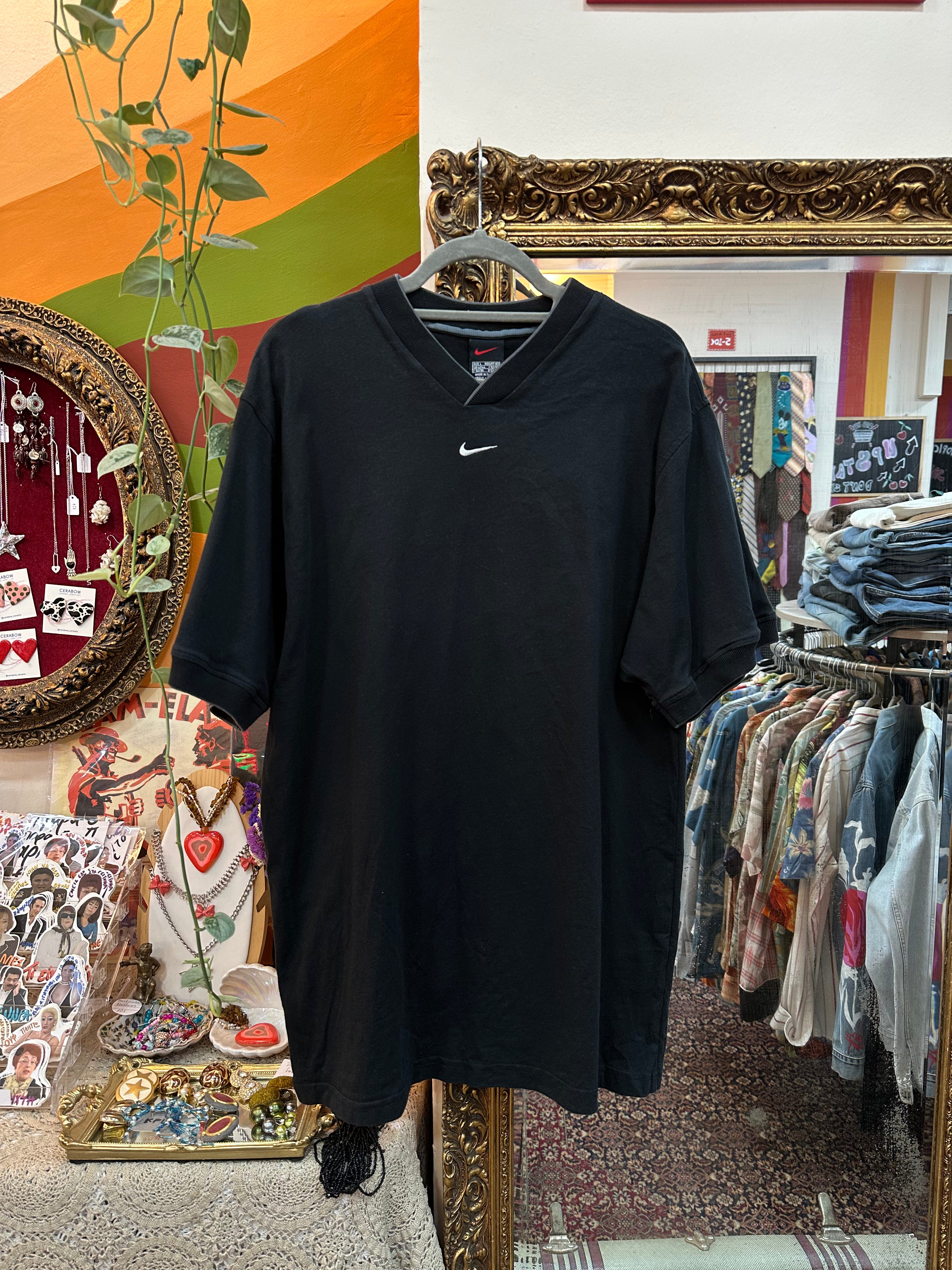 Vintage Men's Nike T-shirt (L)
