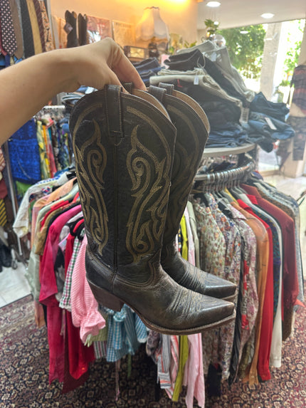 Vintage cowboy boots