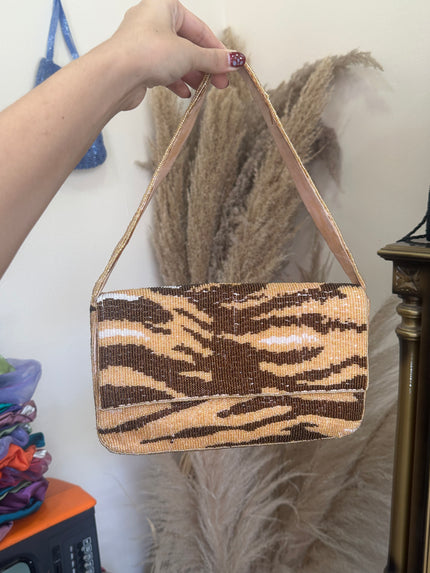 Super cute deadstock beaded bag