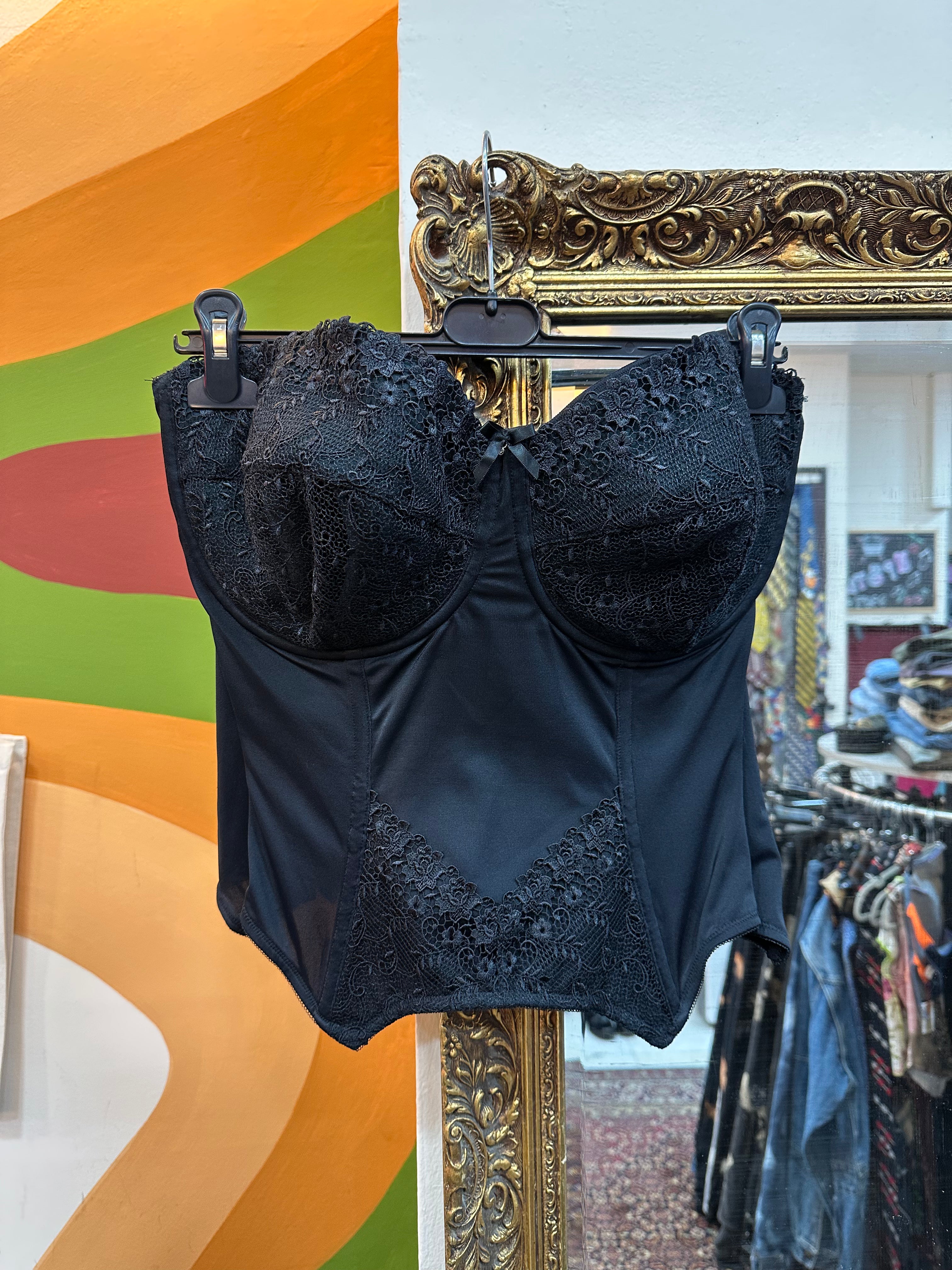 Super hot corset top (95E)