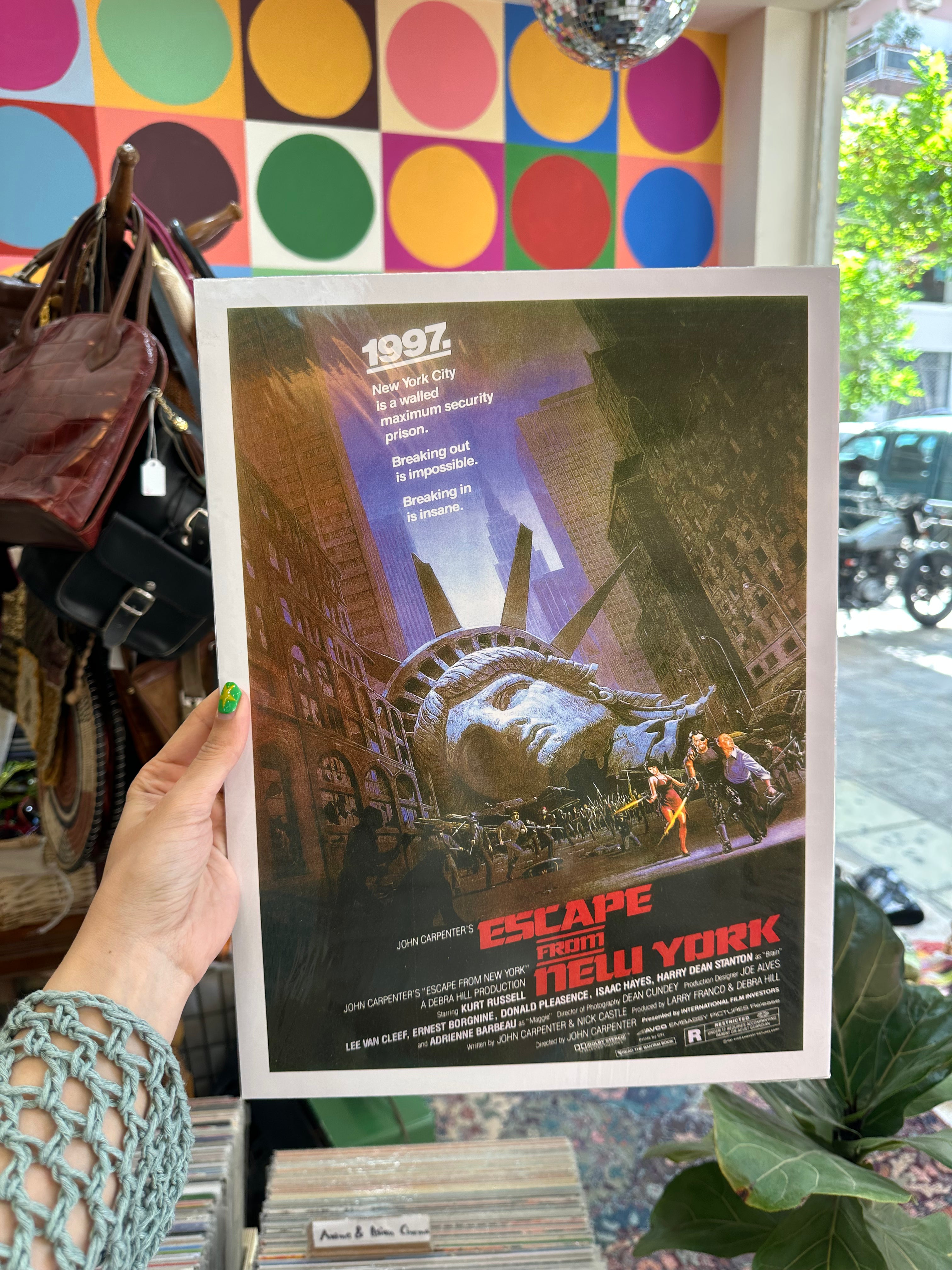 Escape from New York movie poster