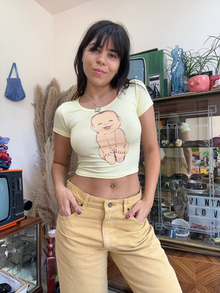 Super cute deadstock graphic baby tee (yellow)