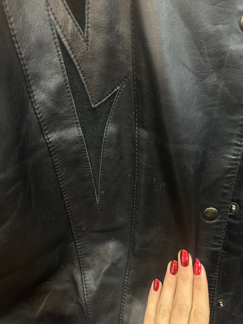 Super hot black leather jacket with leather details (M/L)