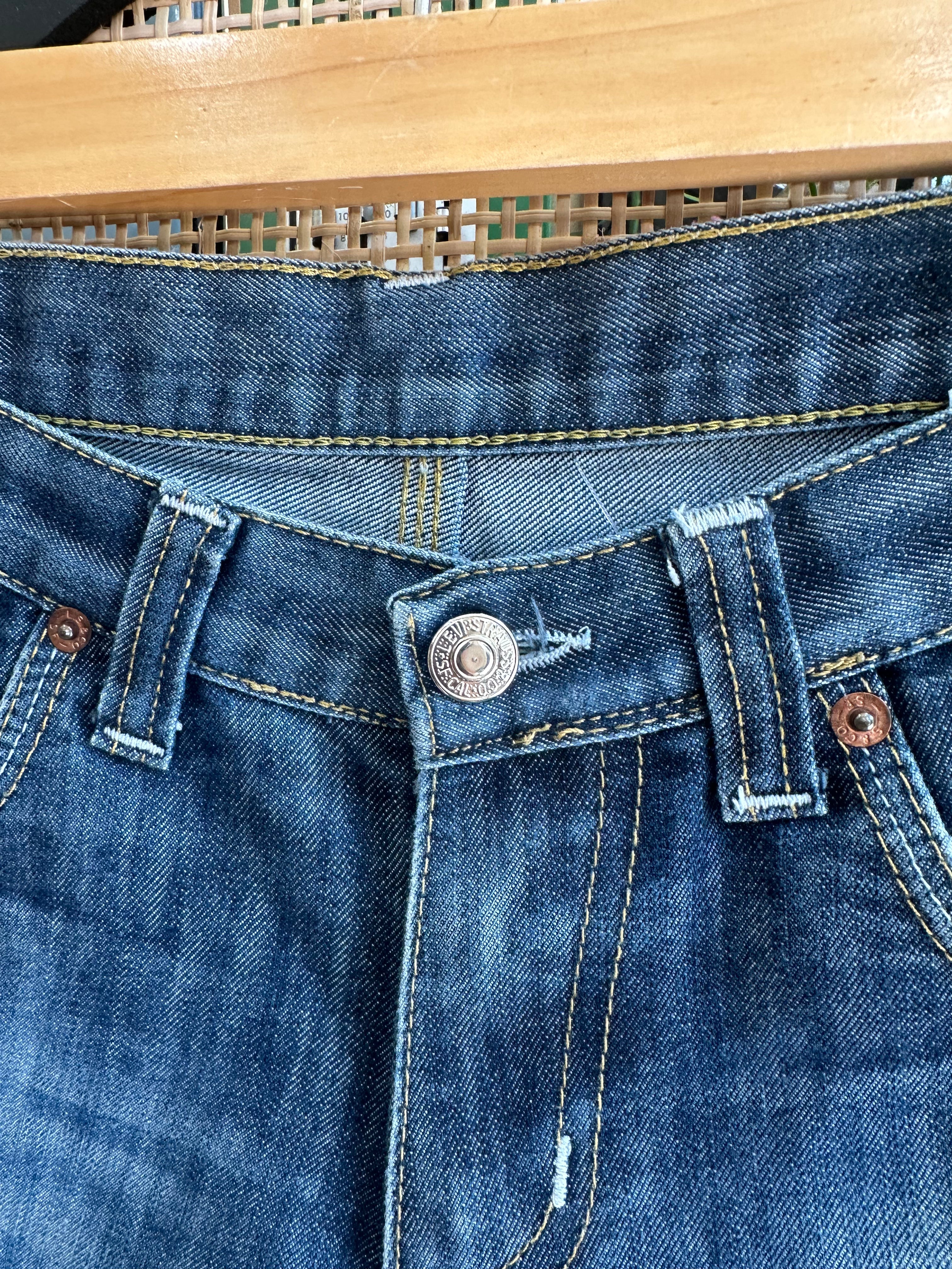 Levi’s denim shorts