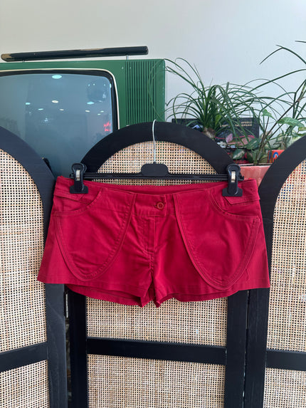 Super hot deadstock red shorts