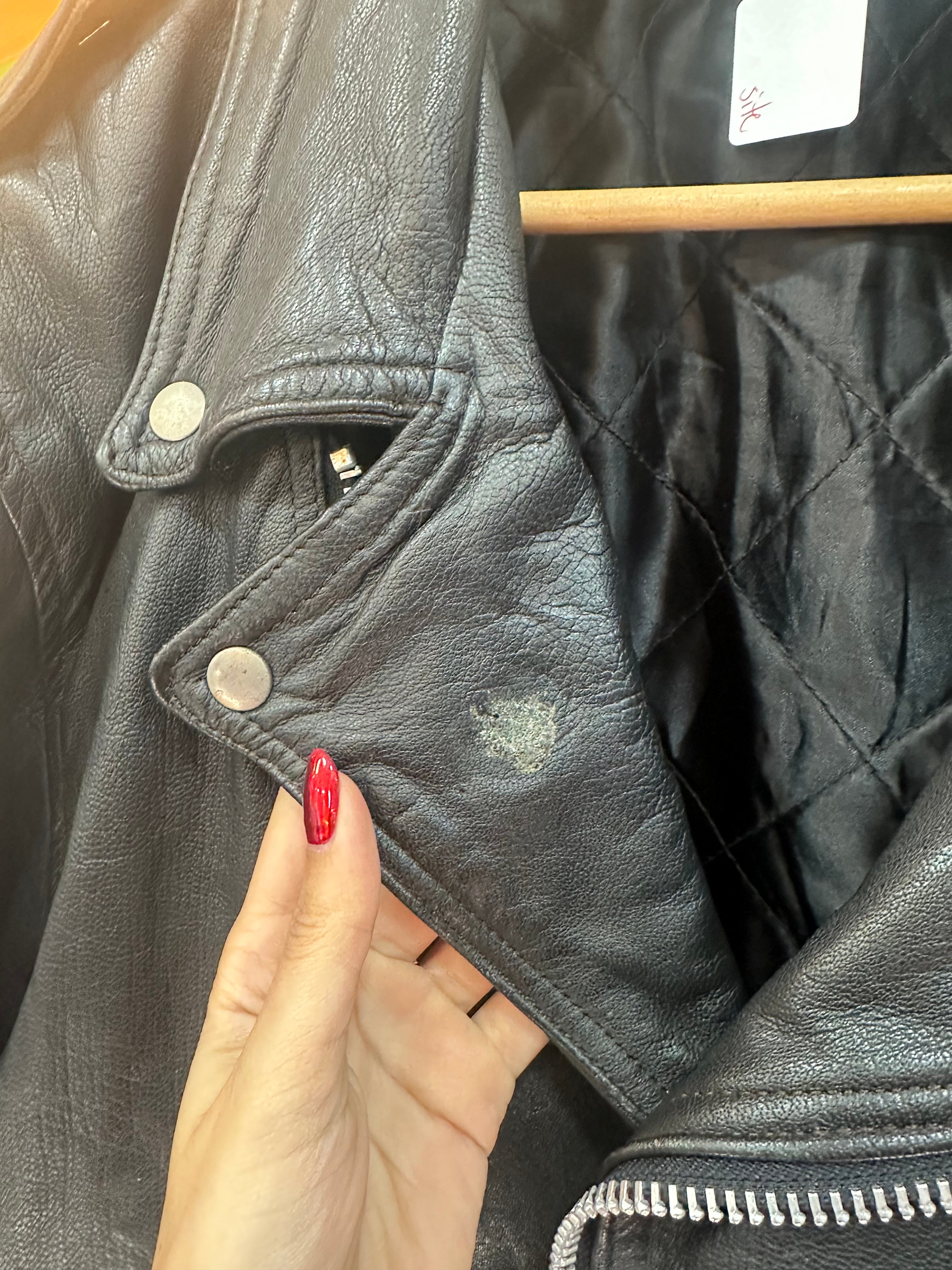 Vintage perfecto leather jacket (L)