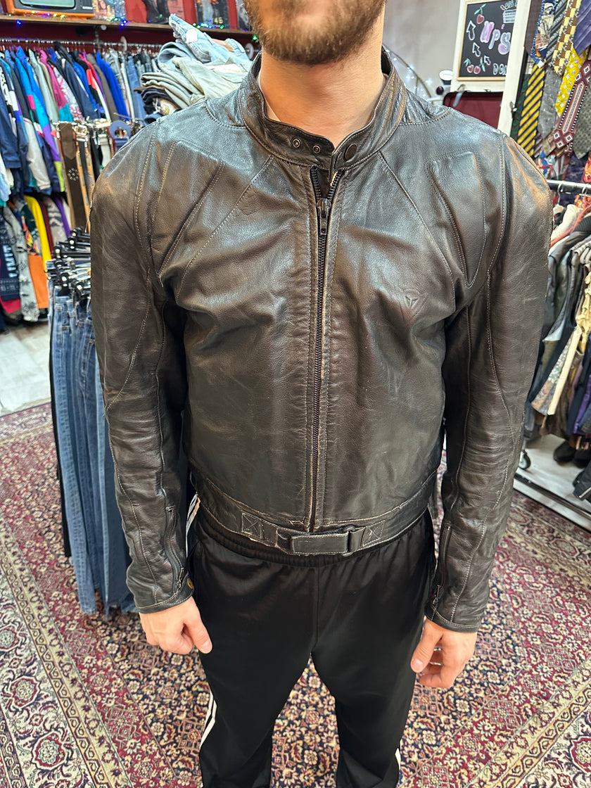 Dainese Men’s leather motorcycle jacket (XL)