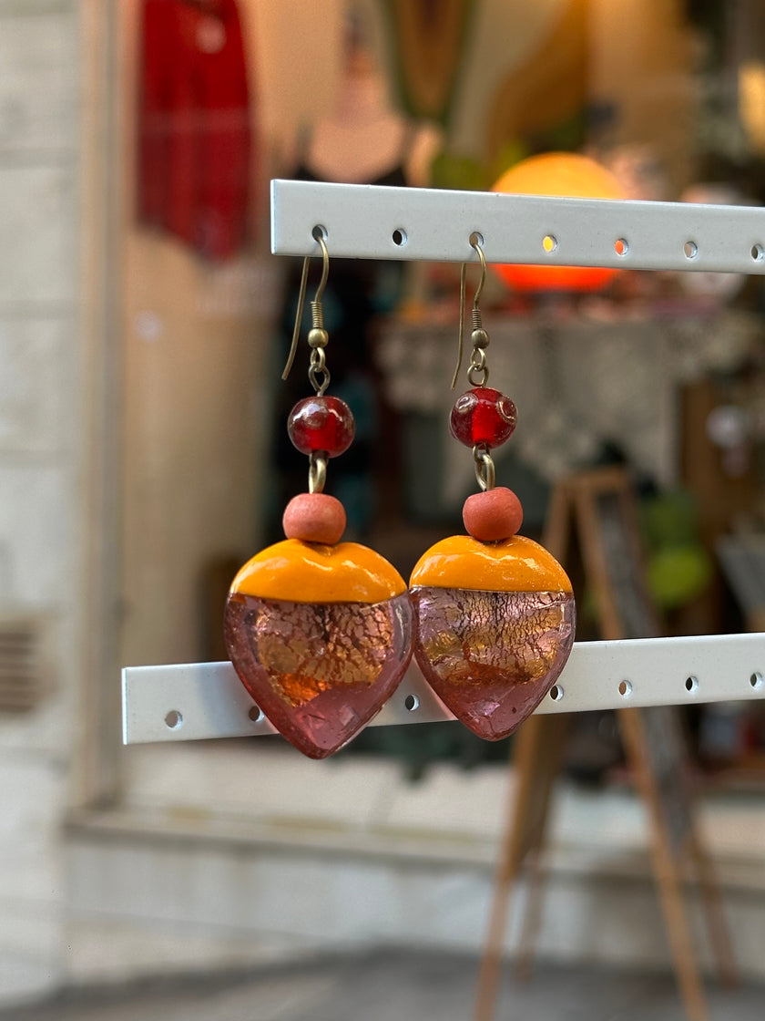 Deadstock Y2K heart earrings