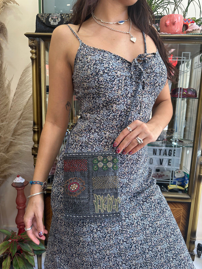 Stunning deadstock beaded cross body mini bag (grey)