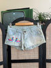 Super cute denim low waisted shorts