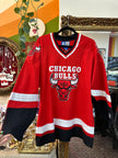 Vintagered Chicago Bulls hockey-style jersey by Starter (M)