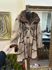 Stunning vintage genuine leather coat with fur