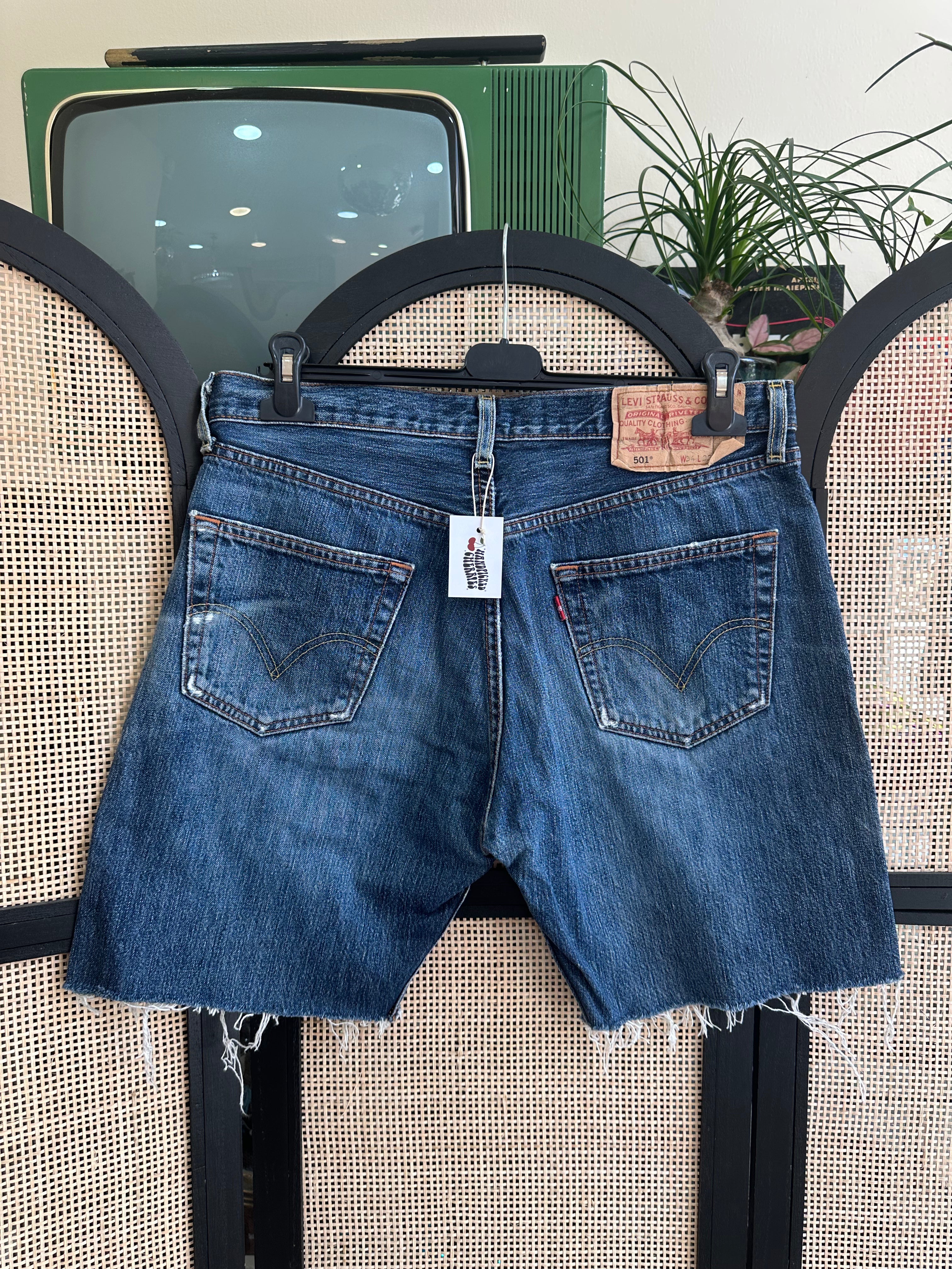 Levi’s 501 denim shorts W34