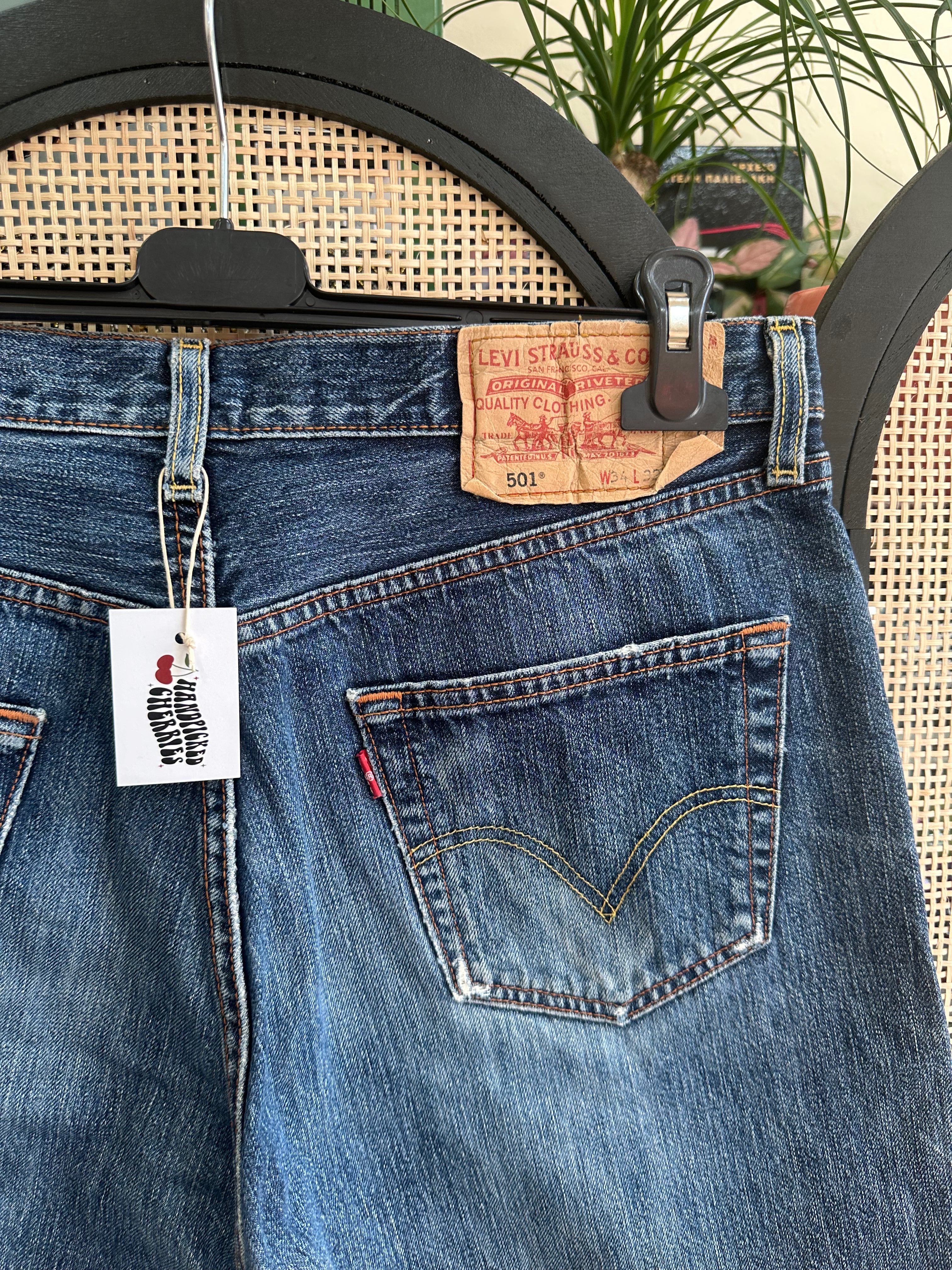 Levi’s 501 denim shorts W34