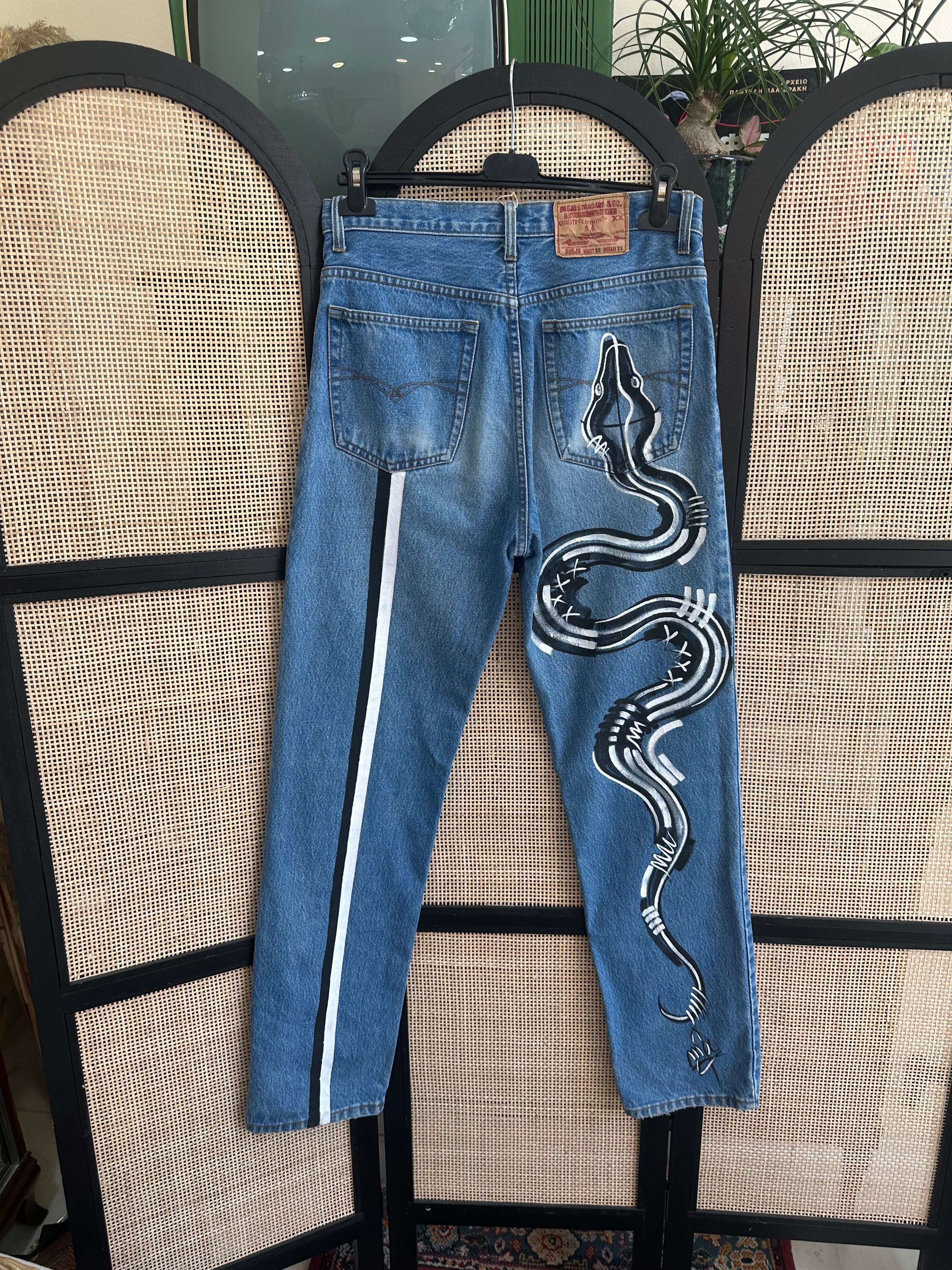 Handpainted high waisted jeans