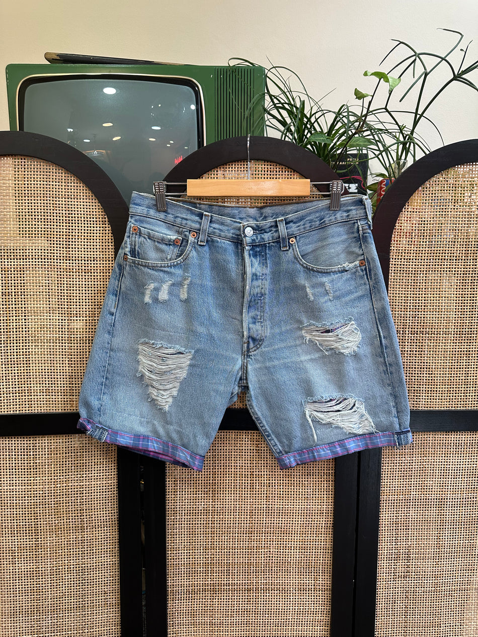 Levi’s 501 denim shorts