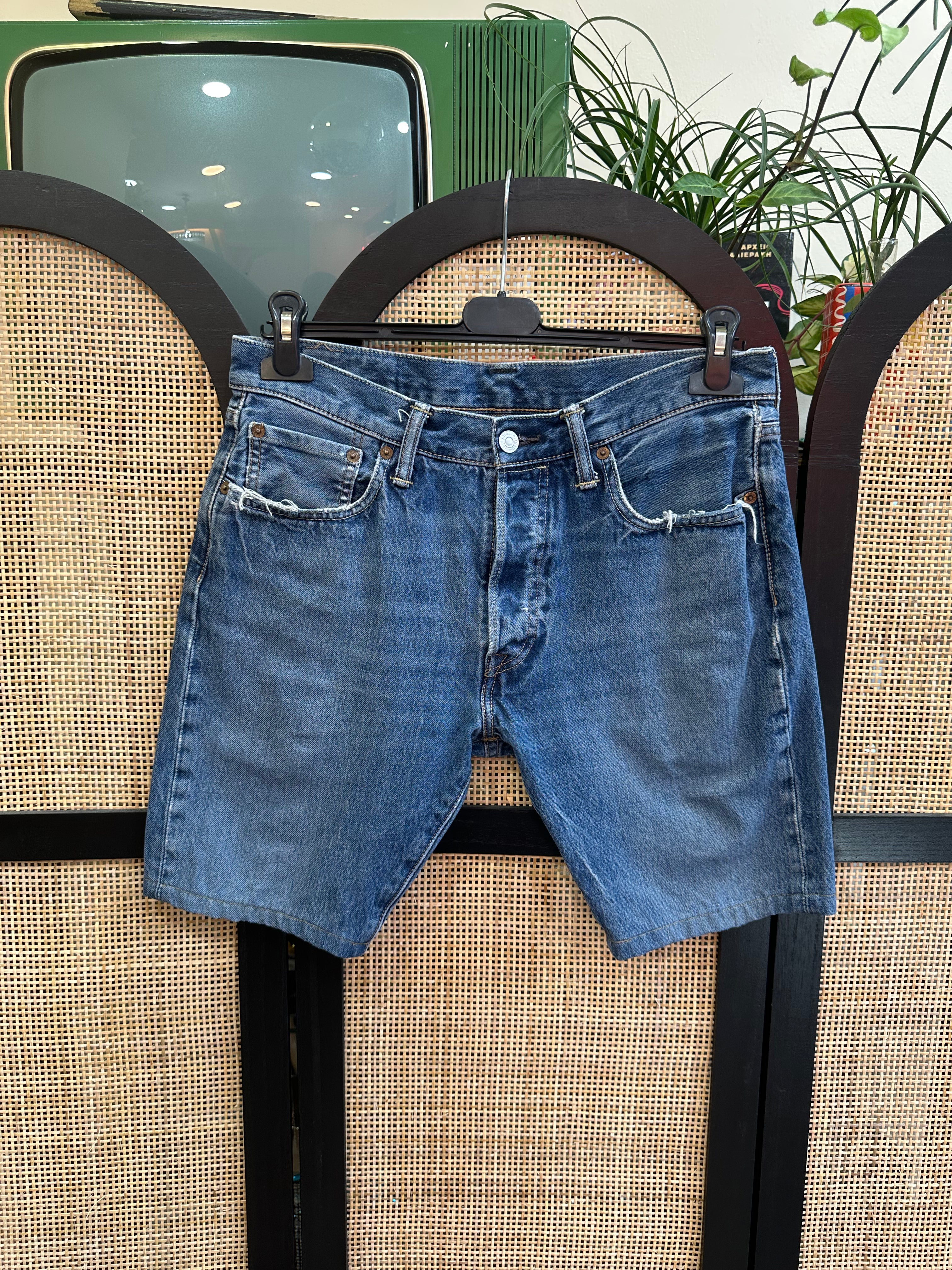 Levi’s denim shorts