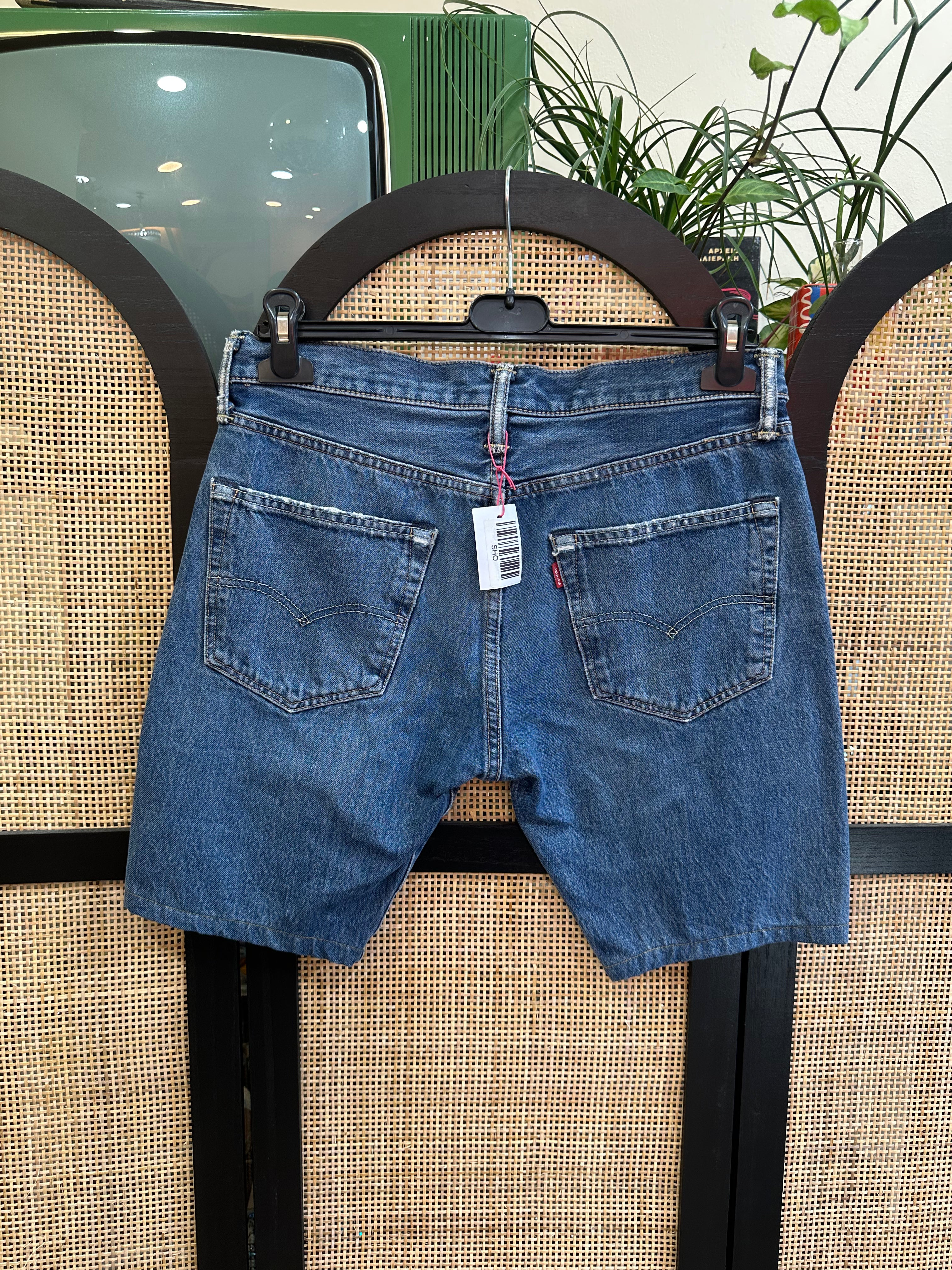 Levi’s denim shorts