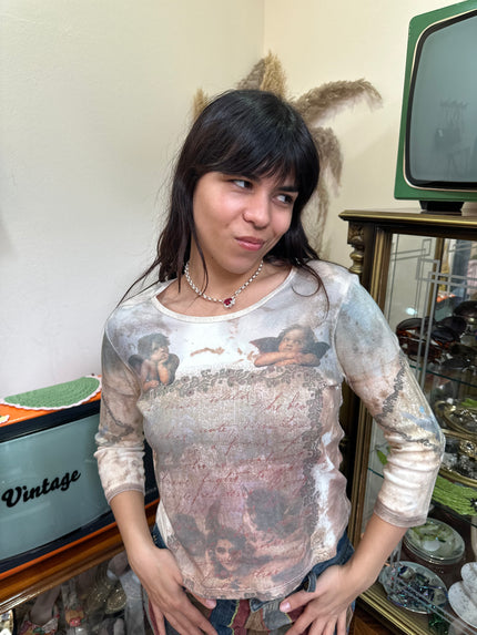 Super cute graphic top