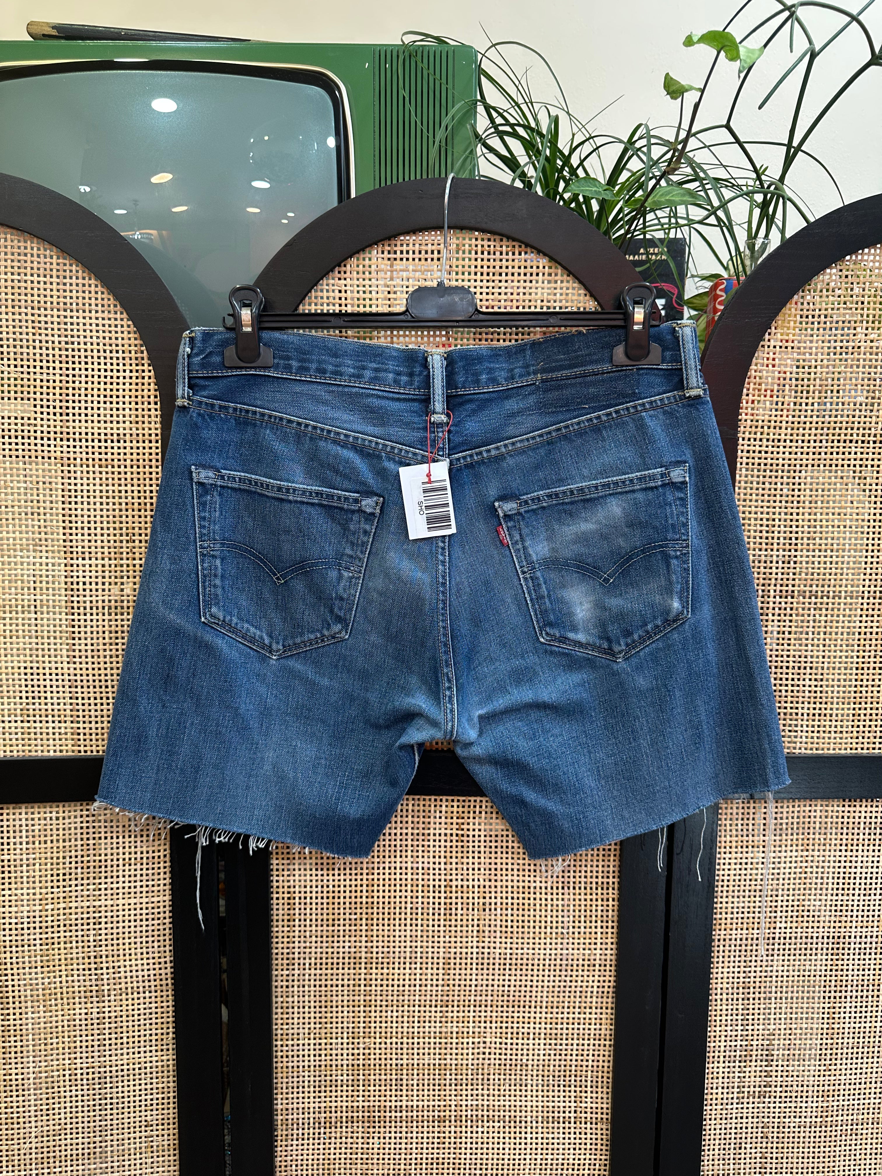 Levi’s denim shorts