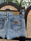 Super cute high waisted shorts