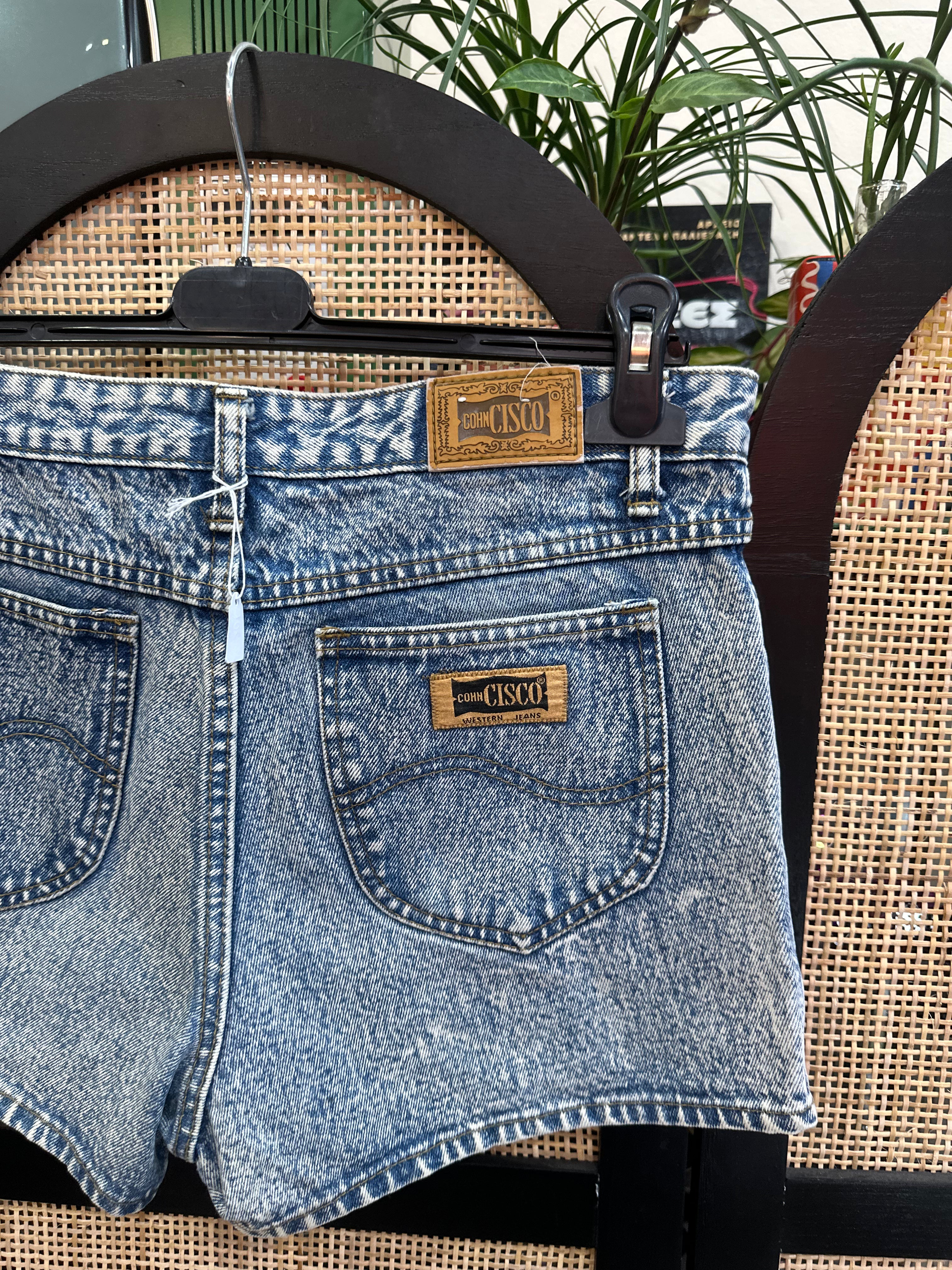 Super cute high waisted shorts