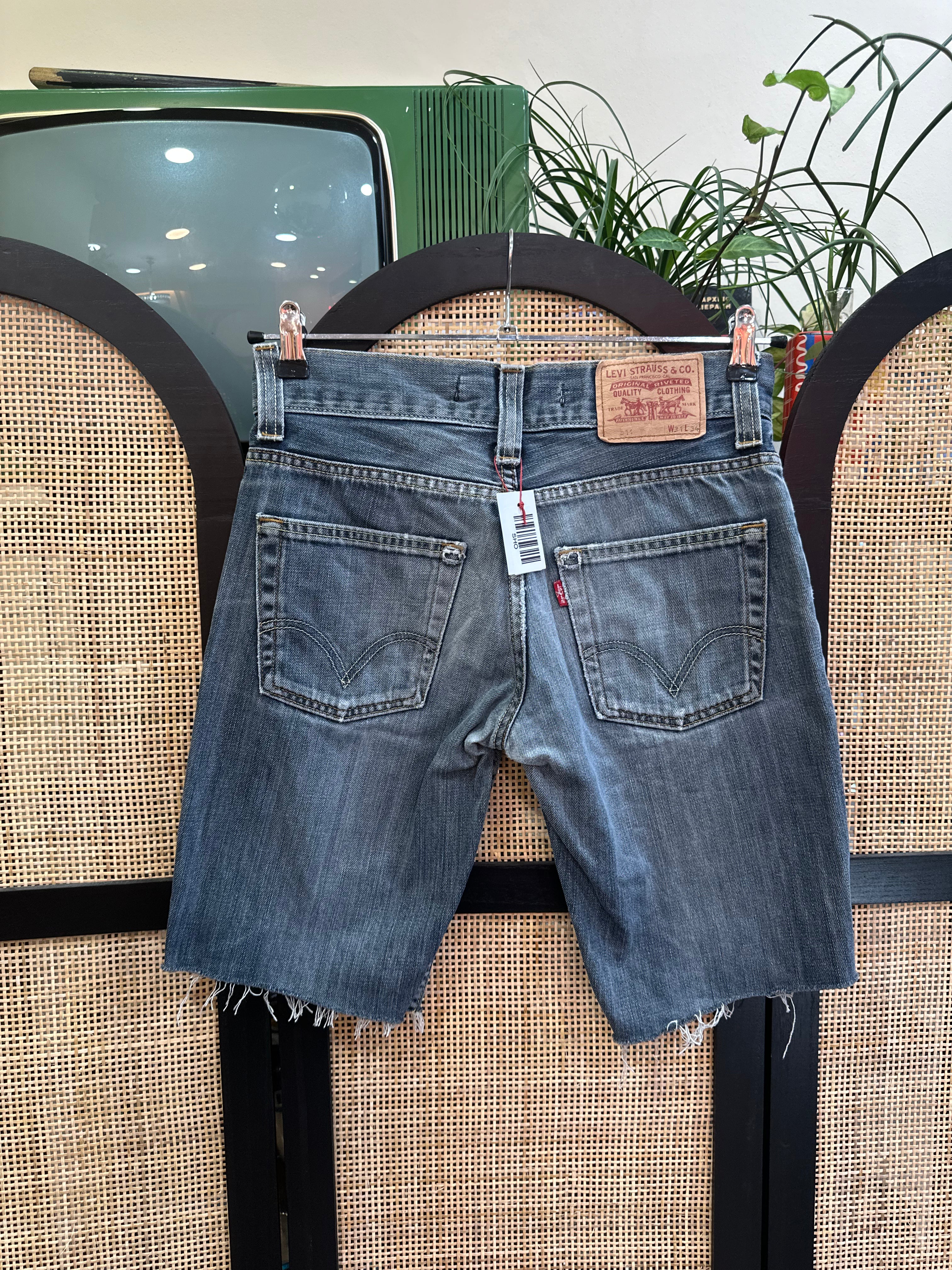 Levi’s 511 slim jorts