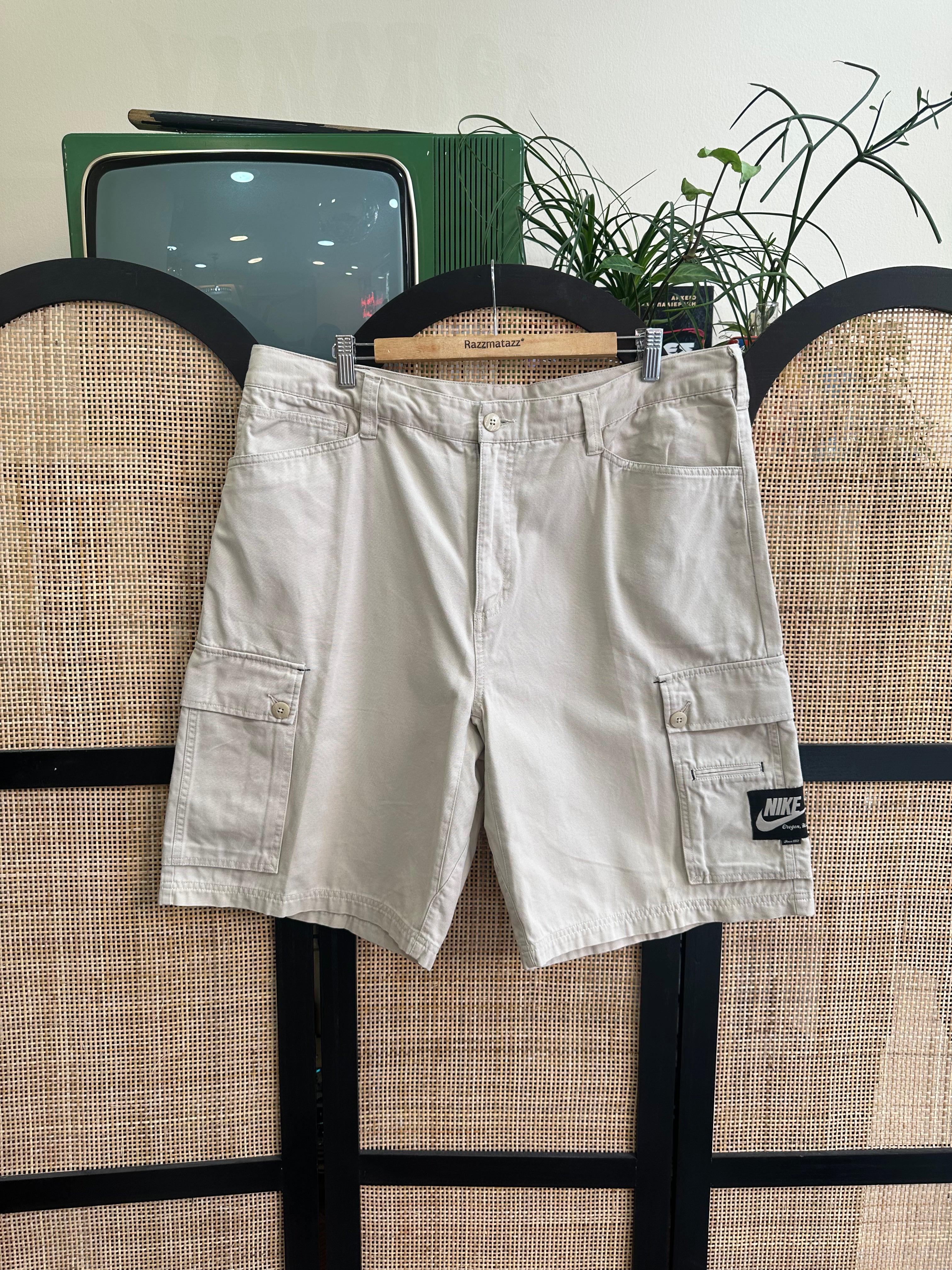 Nike cargo shorts
