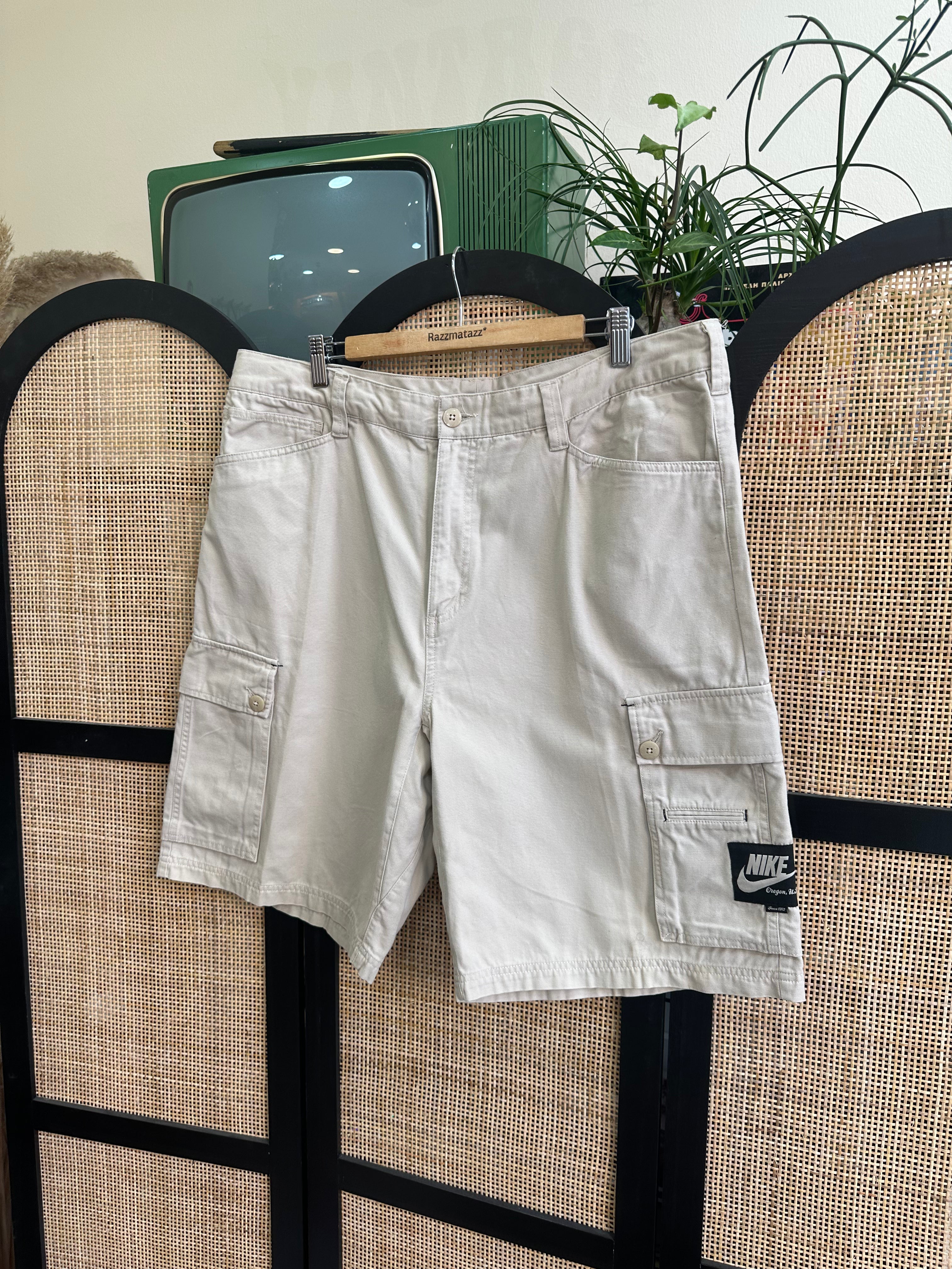 Nike cargo shorts