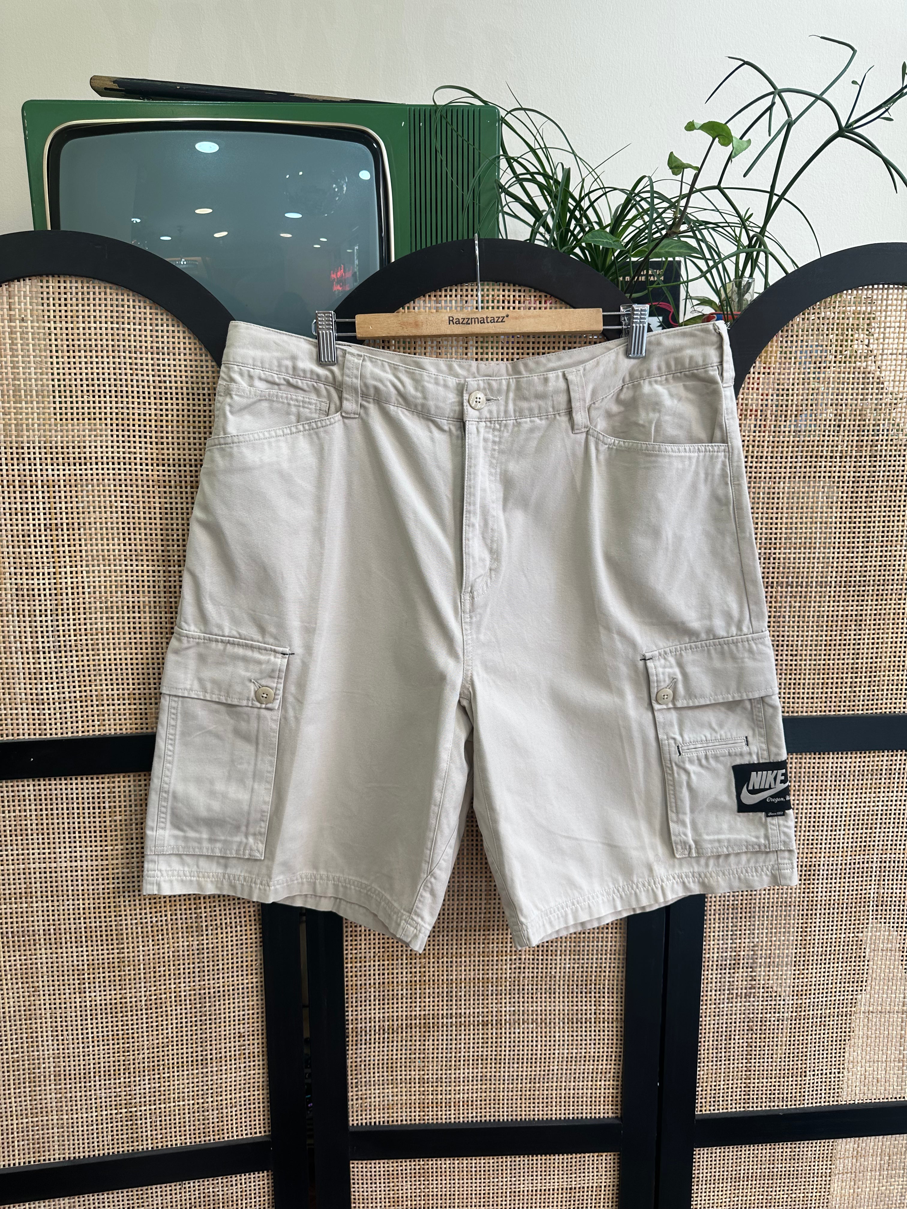 Nike cargo shorts