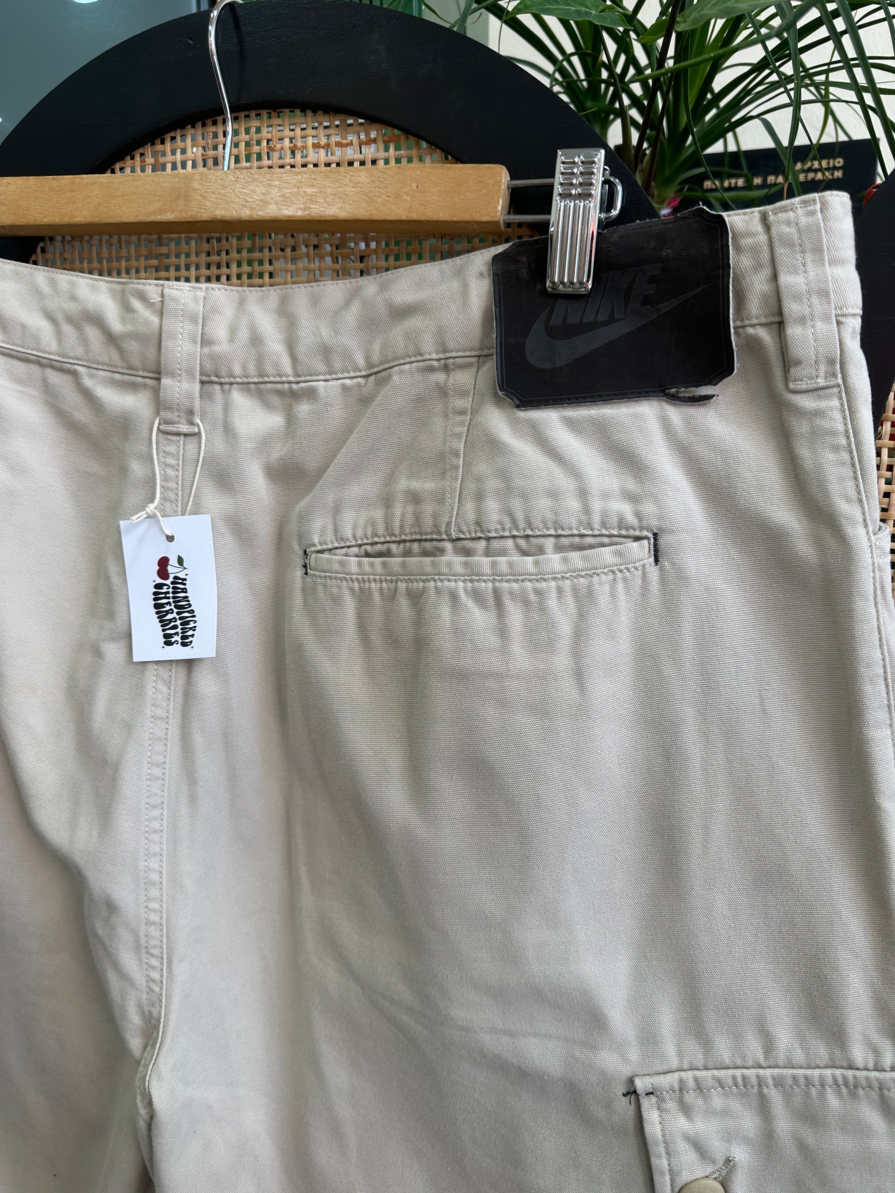 Nike cargo shorts