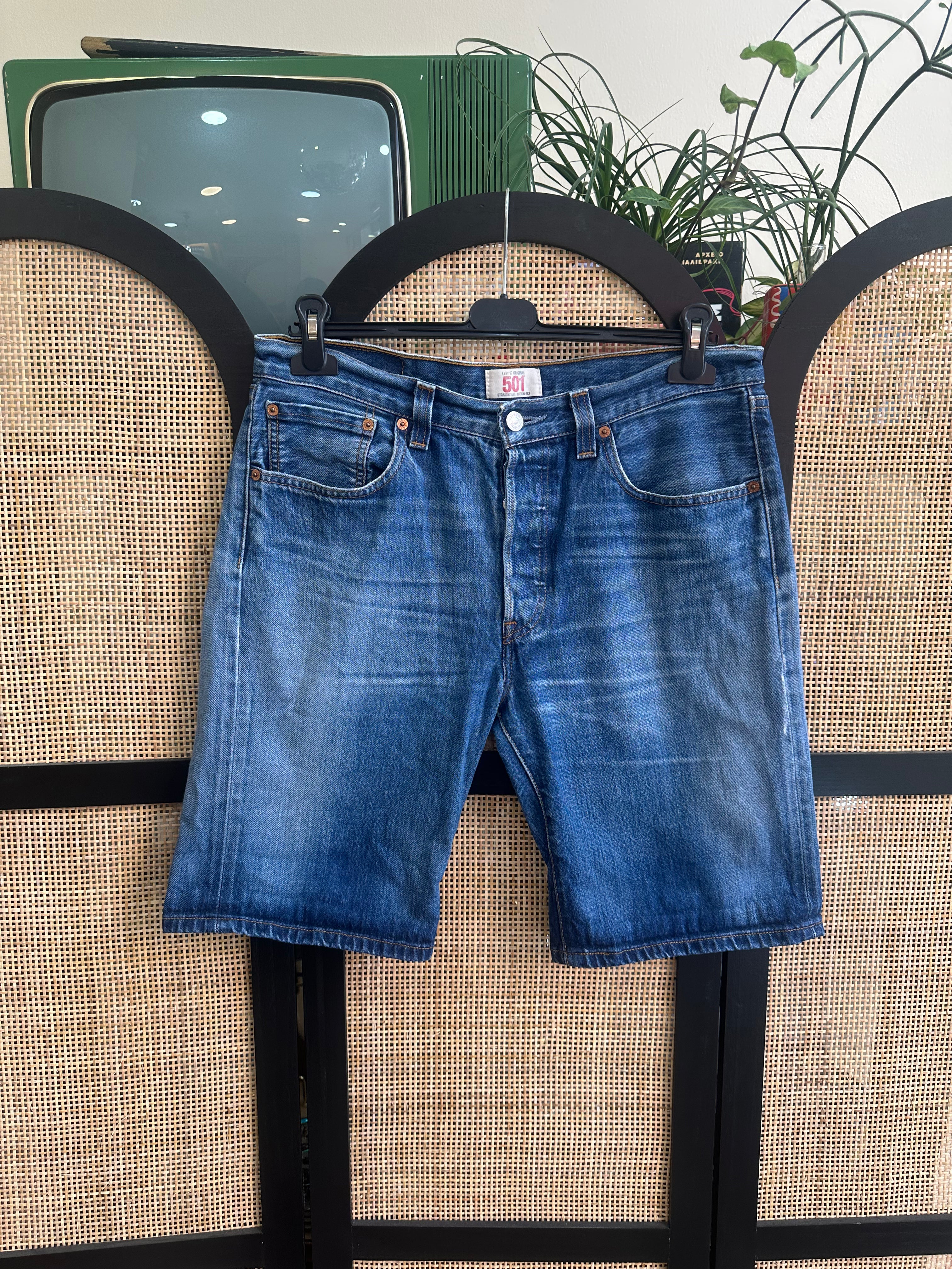 Levi’s 501 denim shorts