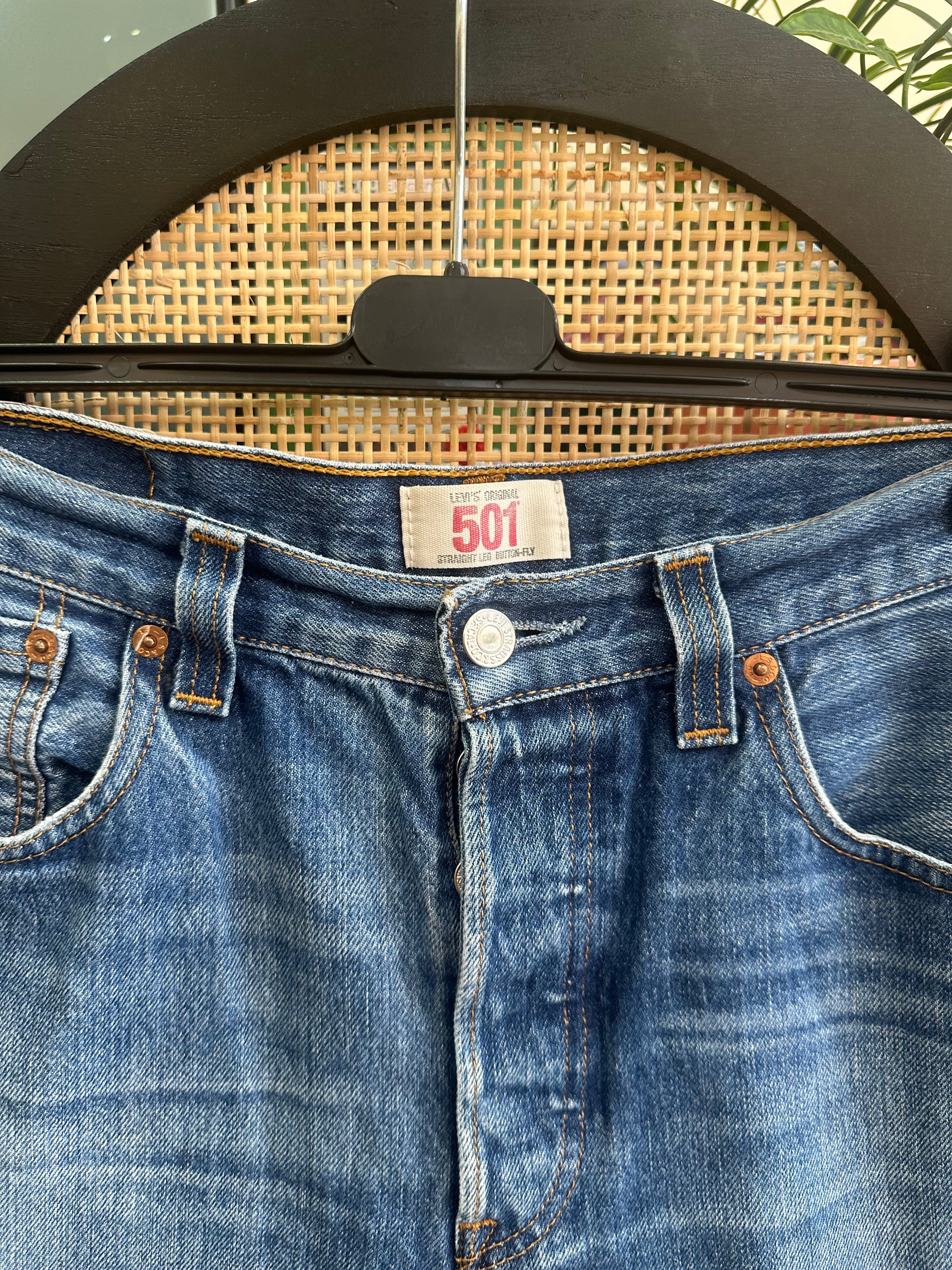 Levi’s 501 denim shorts