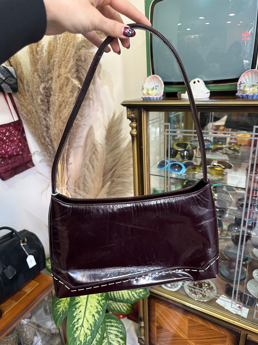 Lorbac vintage burgundy baguette shoulder bag with verlvet lining