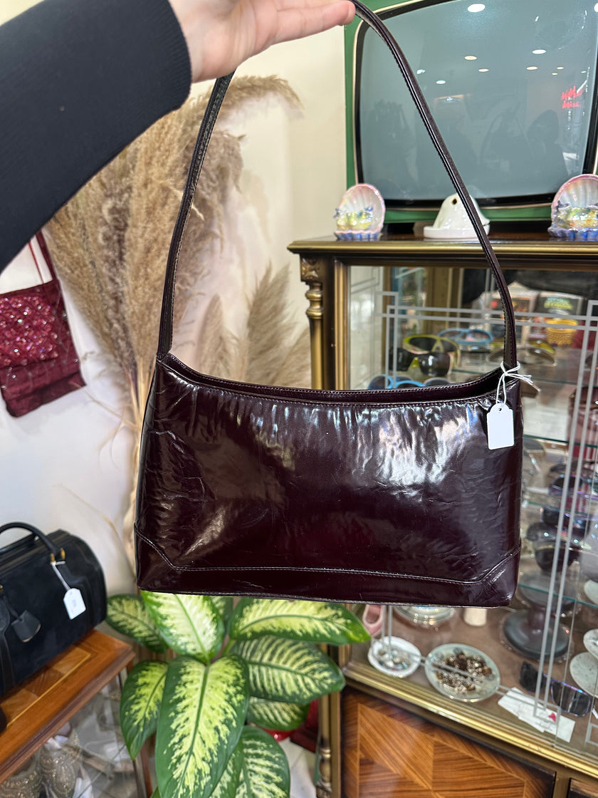 Lorbac vintage burgundy baguette shoulder bag with verlvet lining
