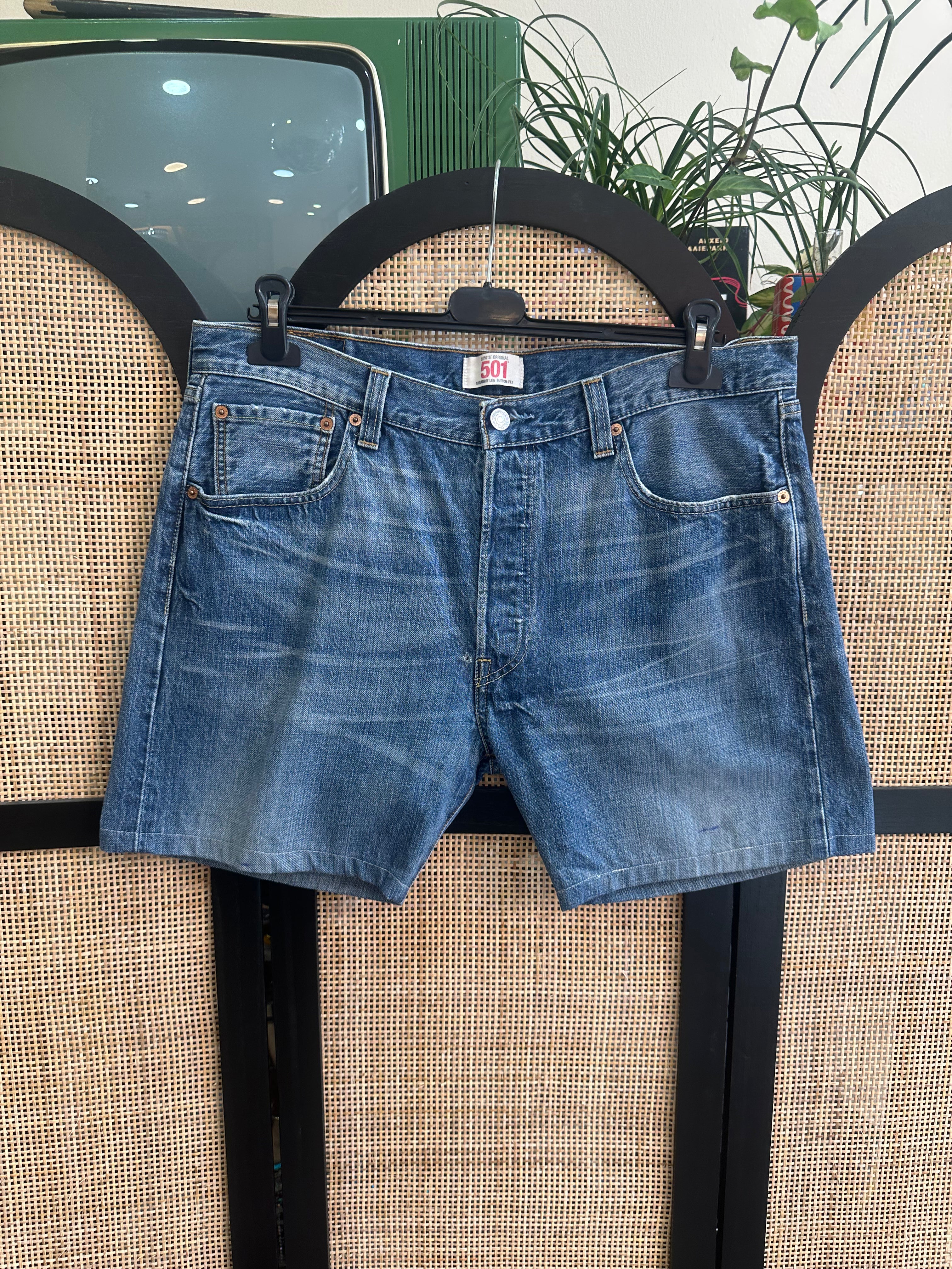 Levi’s 501 denim shorts