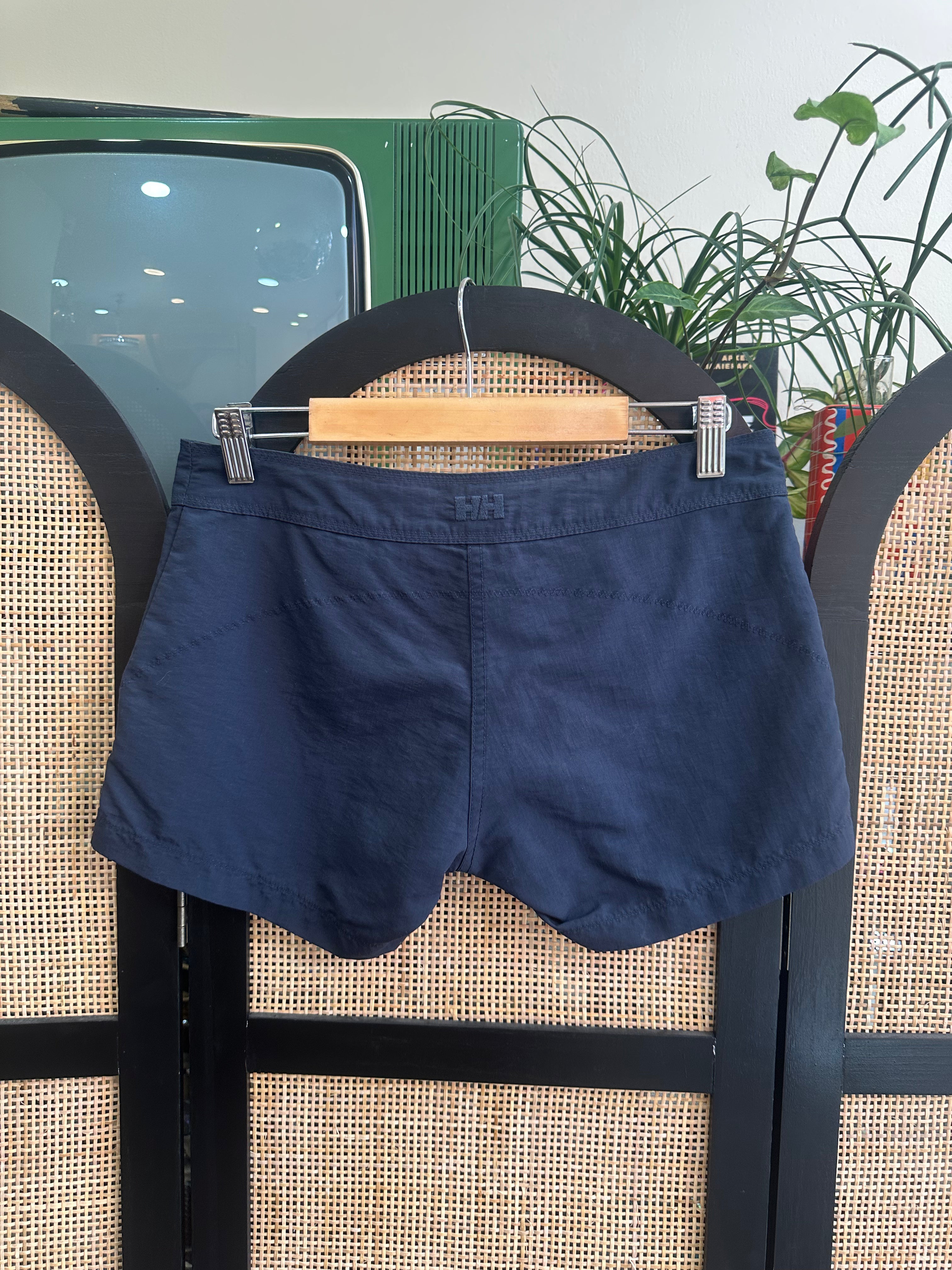 Super cute low waisted hot shorts