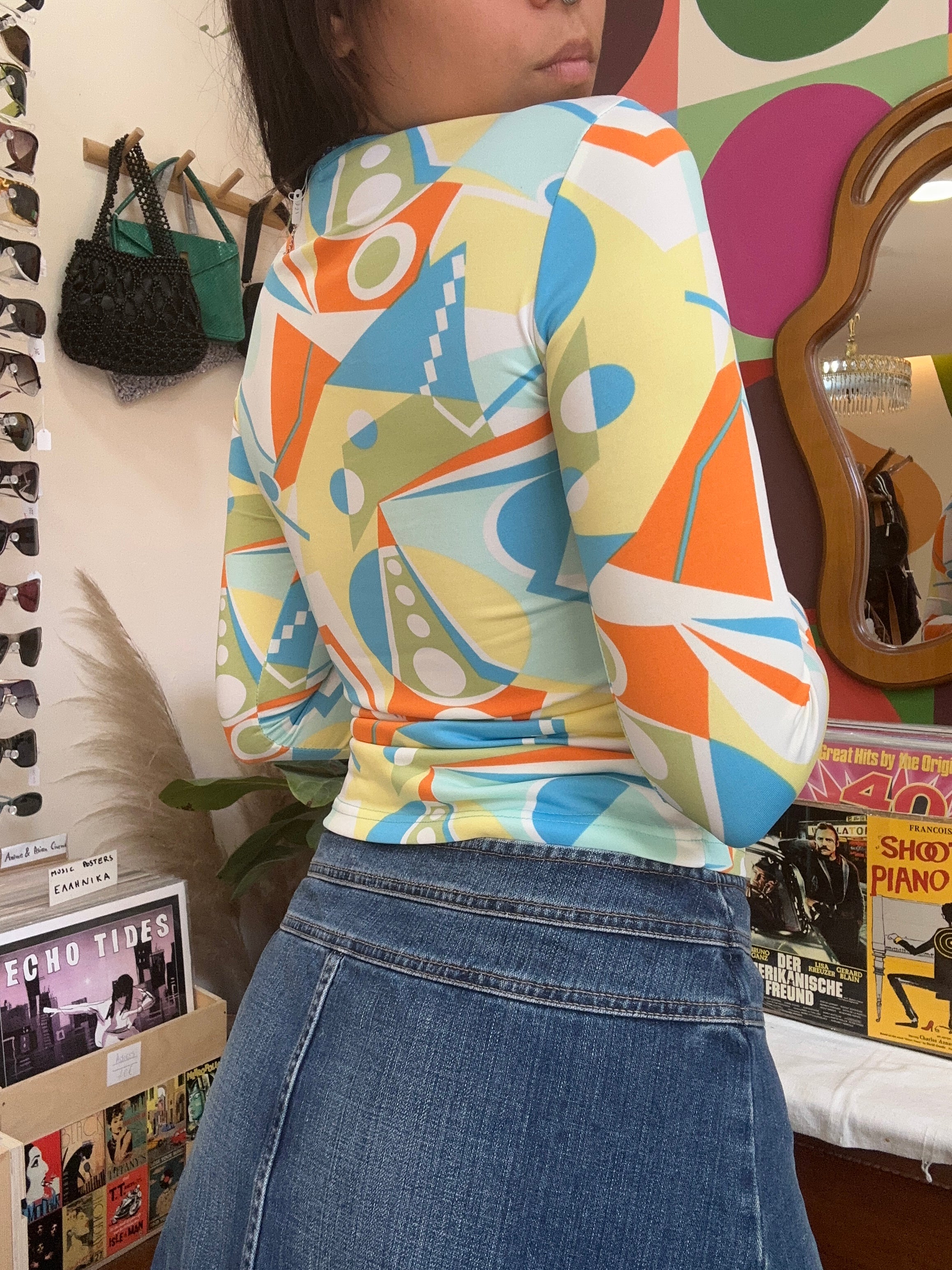 LEADS new generation abstract pattern long sleeve top (S/L)